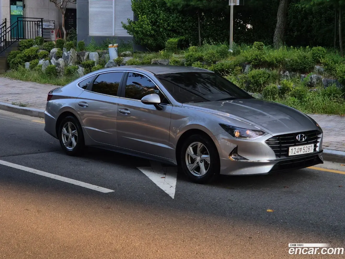 Main__Slider__Photo:Sonata Hyundai 2020.10-1