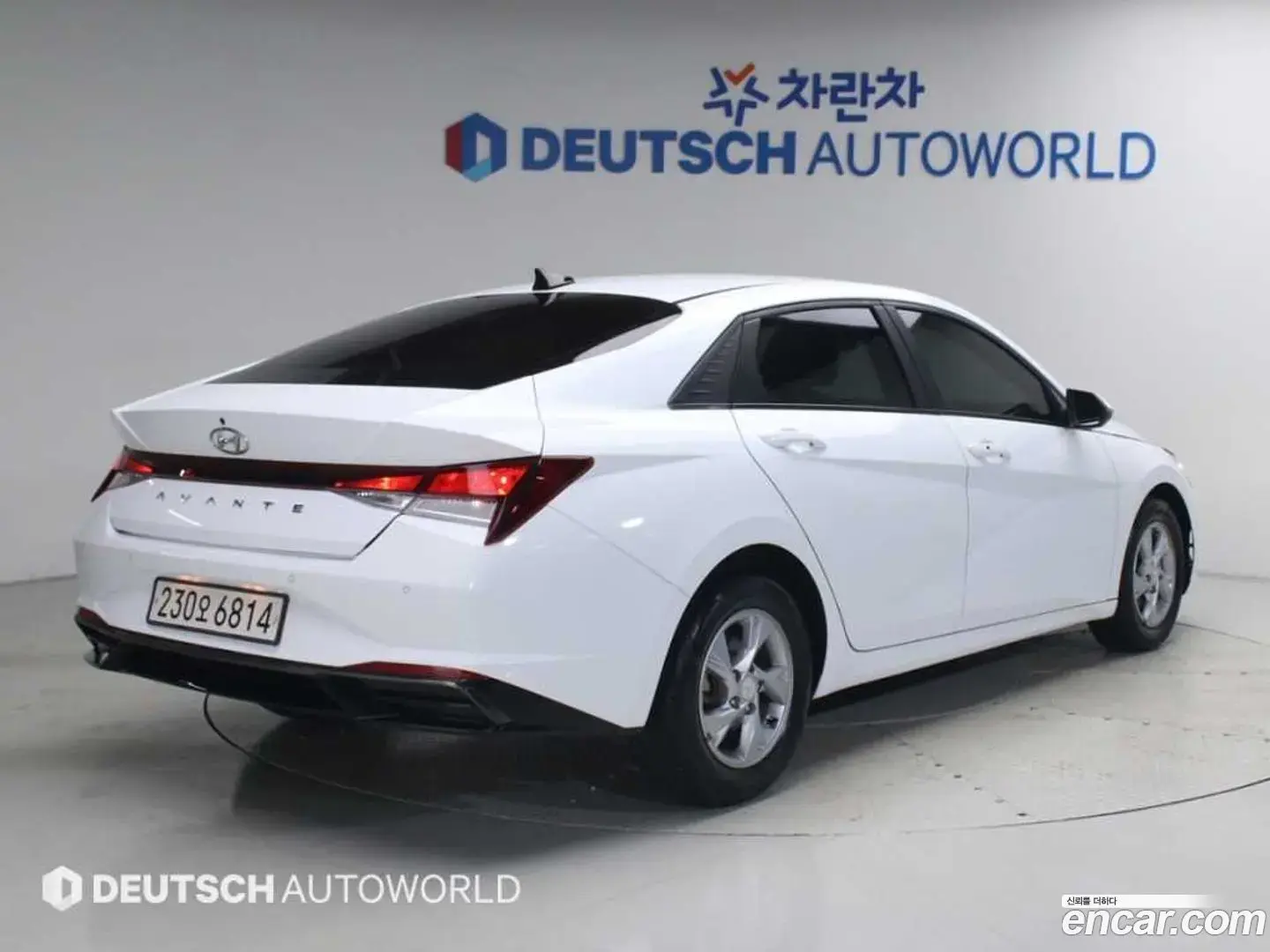 Main__Slider__Photo:AVANTE Hyundai 2021.10-1