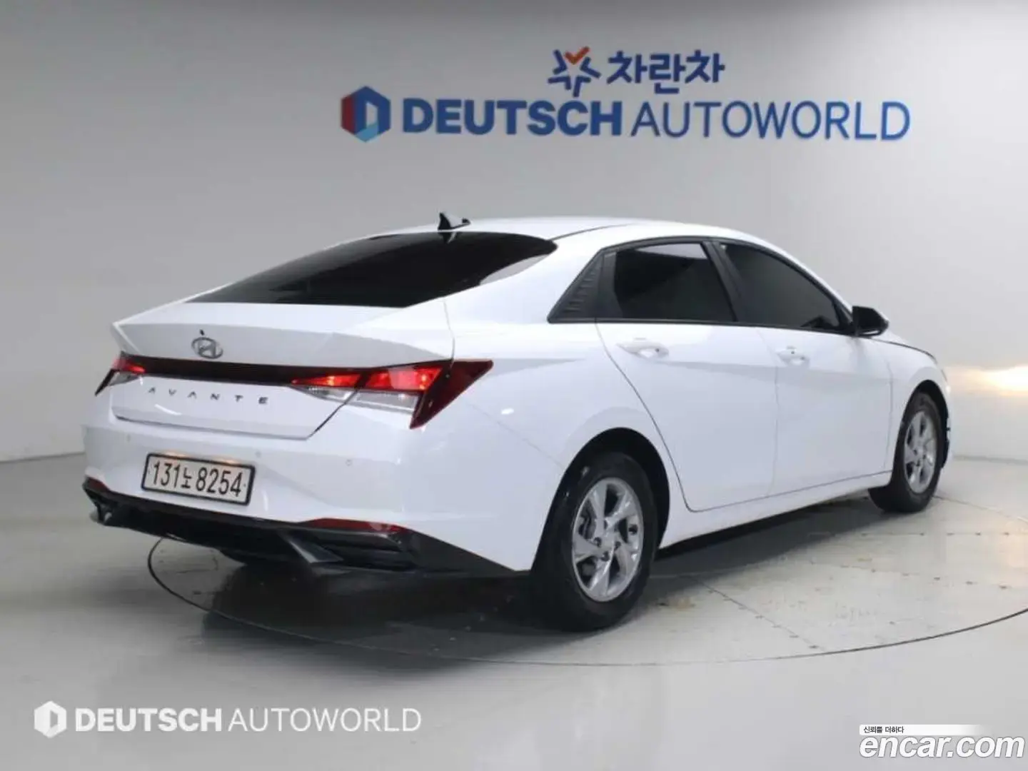 Main__Slider__Photo:AVANTE Hyundai 2022.9-1