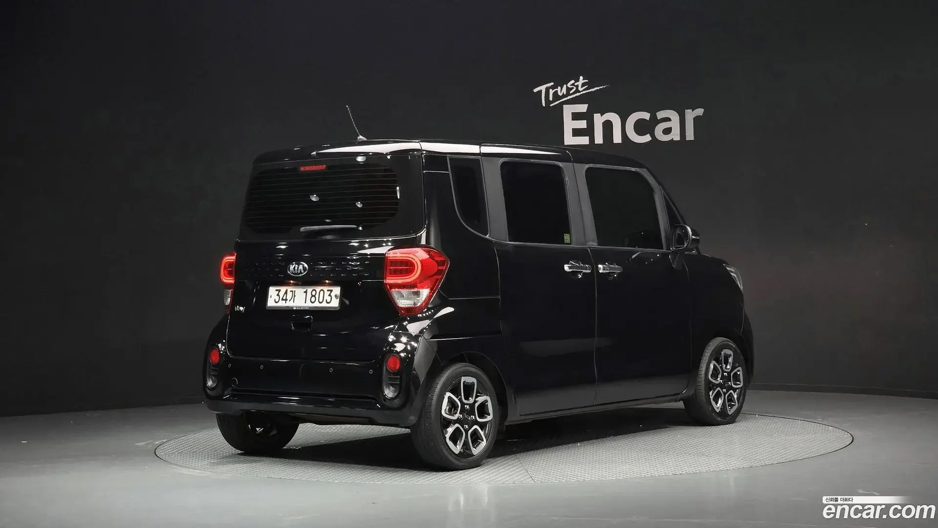 Main__Slider__Photo:RAY Kia 2019.3-1