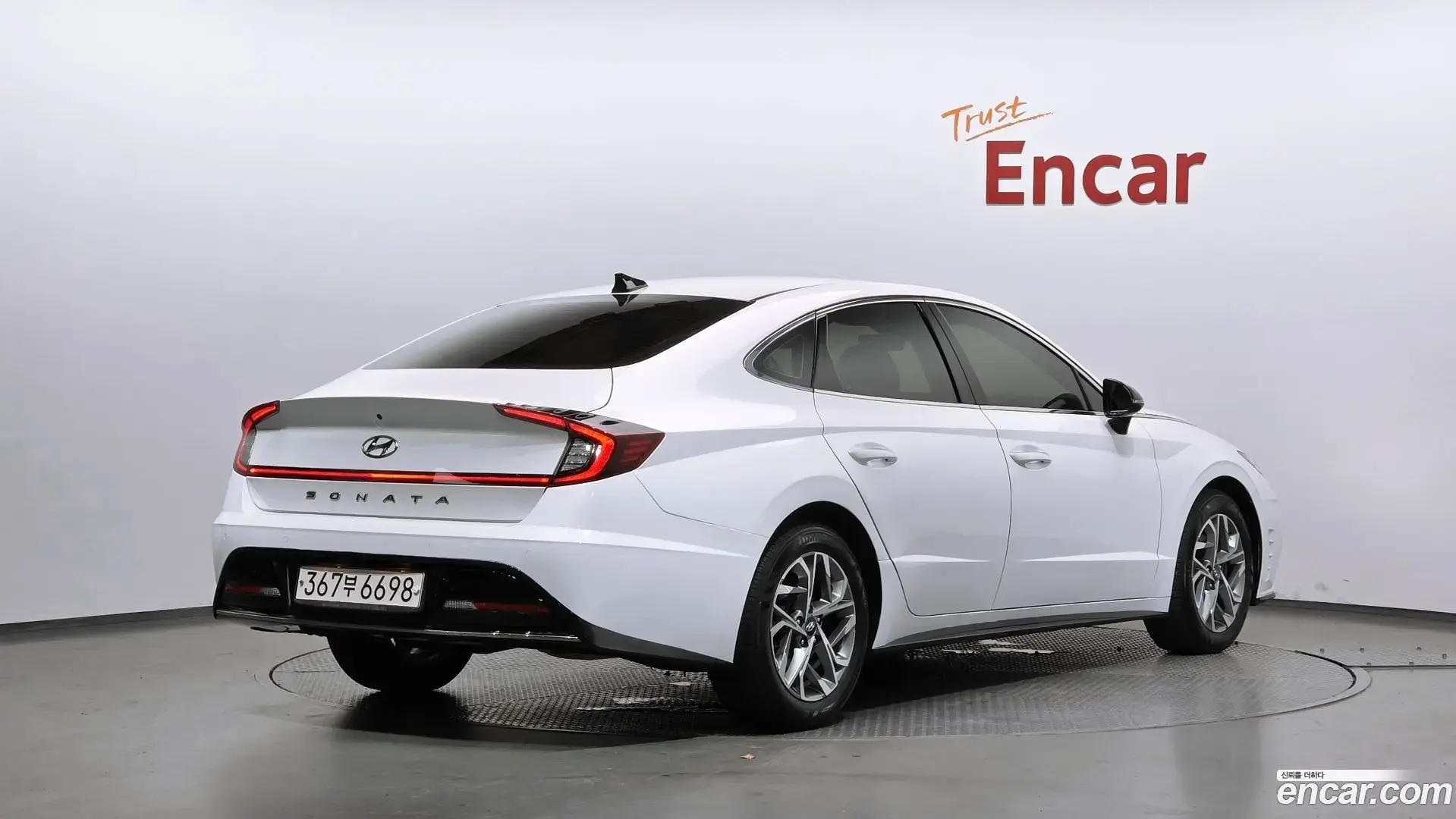 Main__Slider__Photo:Sonata Hyundai 2022.2-1