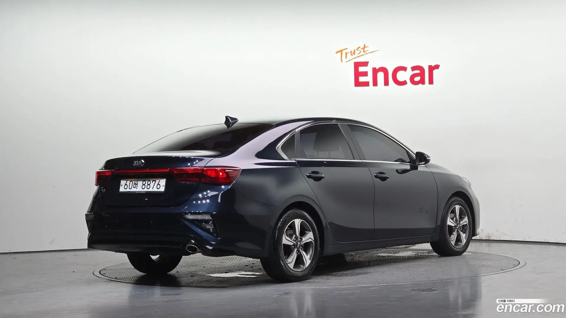 Main__Slider__Photo:K3 Kia 2018.3-1