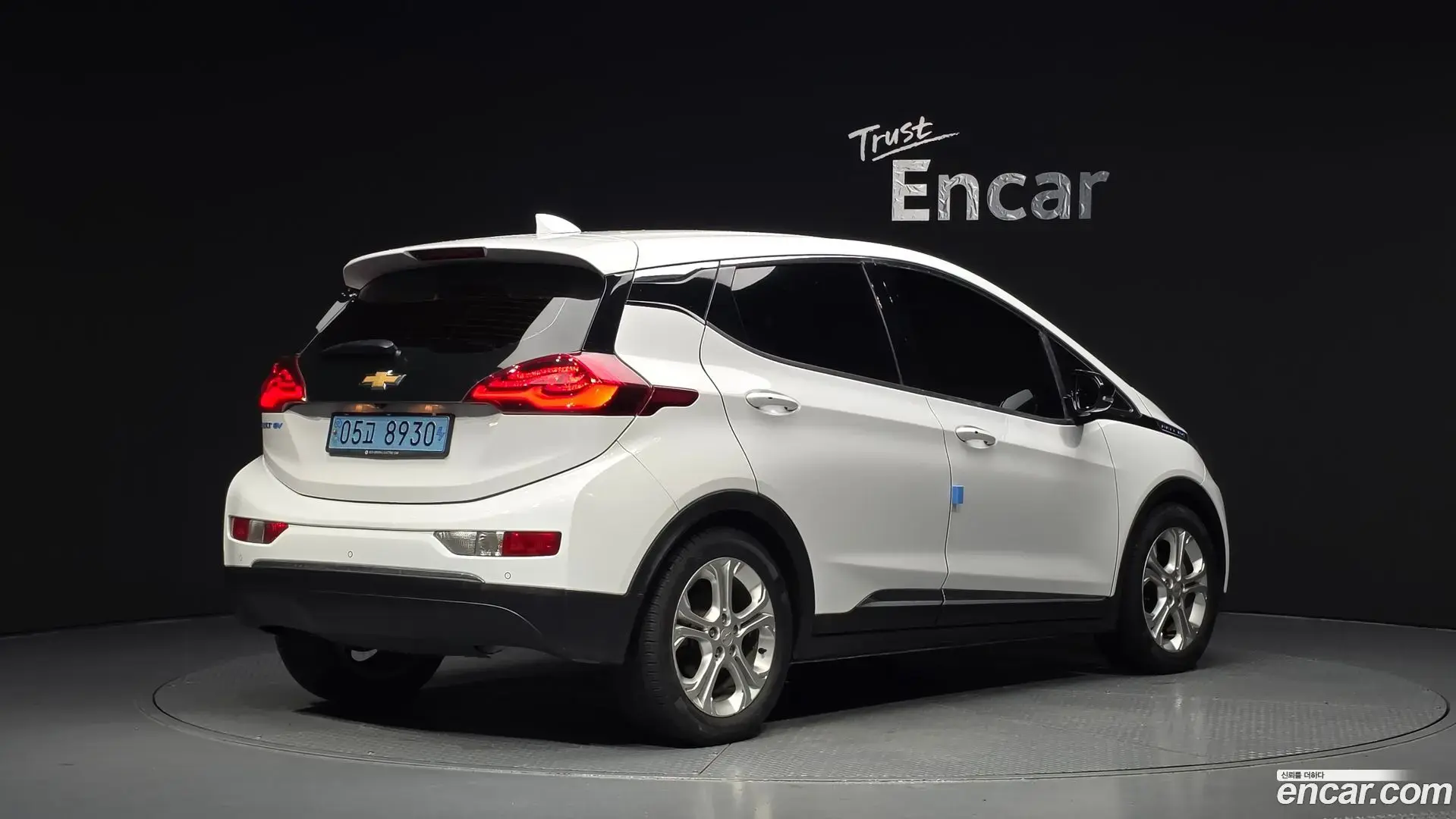 Main__Slider__Photo:Bolt EV Chevrolet 2019.10-1