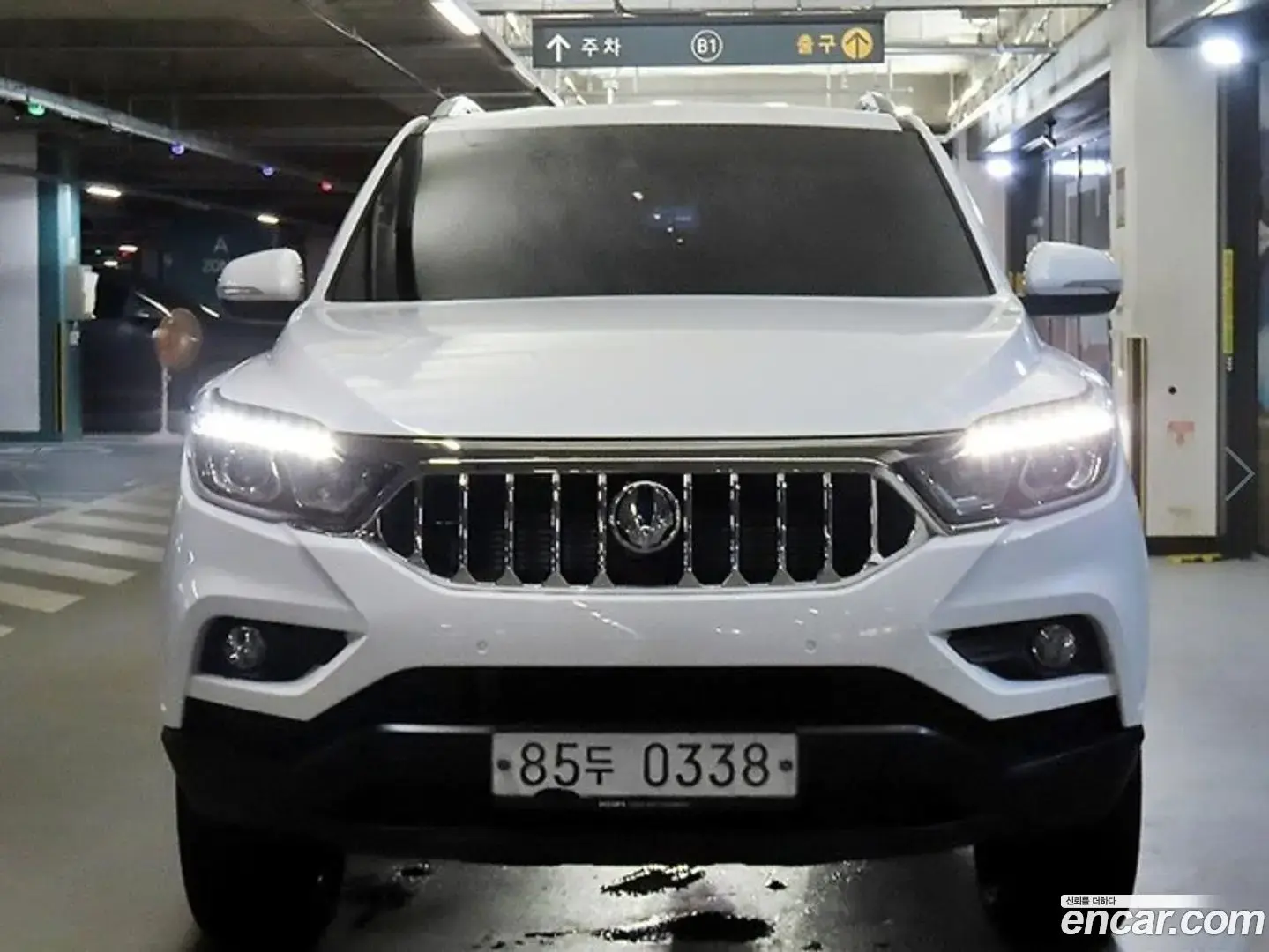 Main__Slider__Photo:Rexton KG Mobility 2019.5-1
