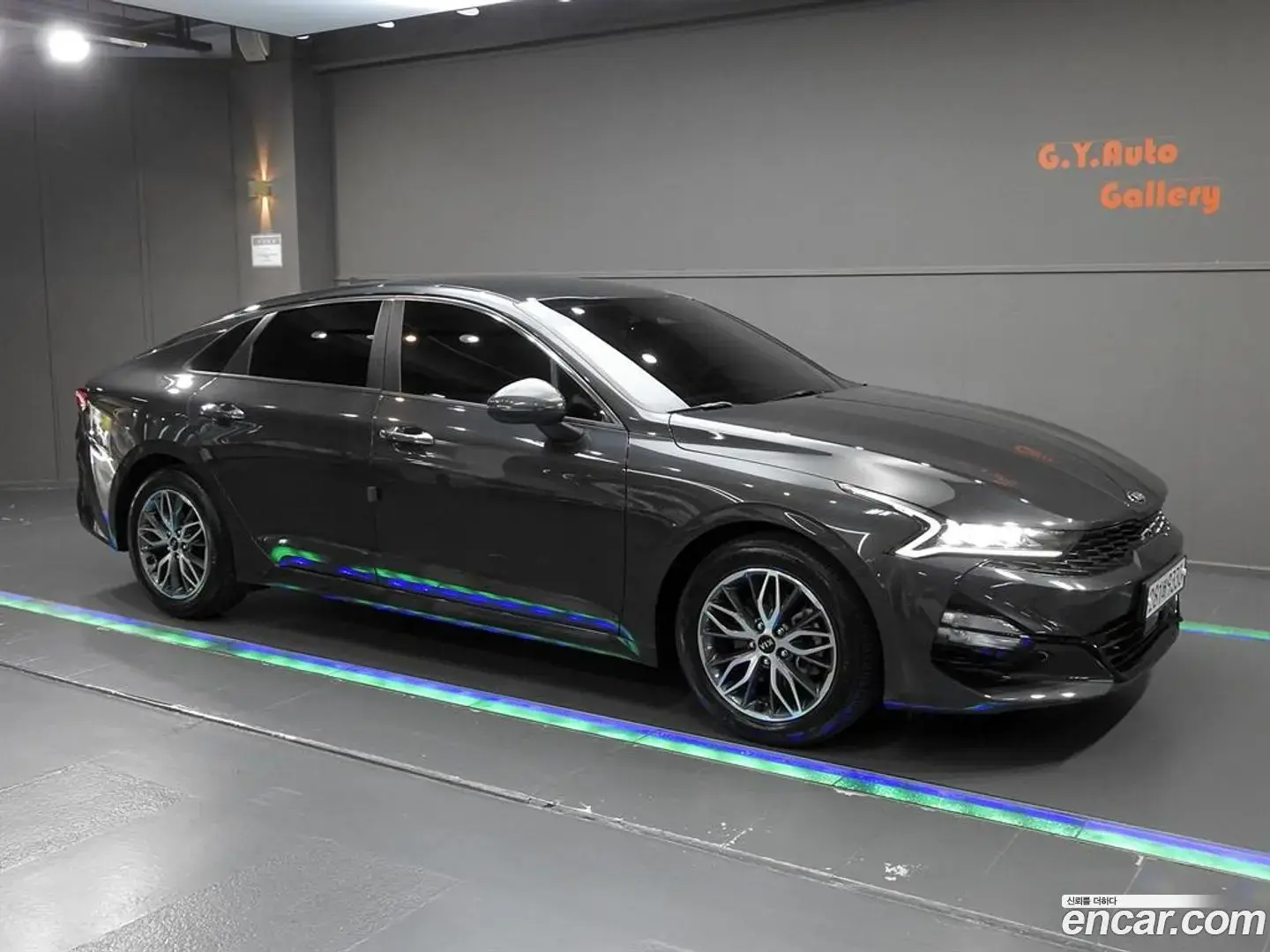 Main__Slider__Photo:K5 Kia 2020.1-1