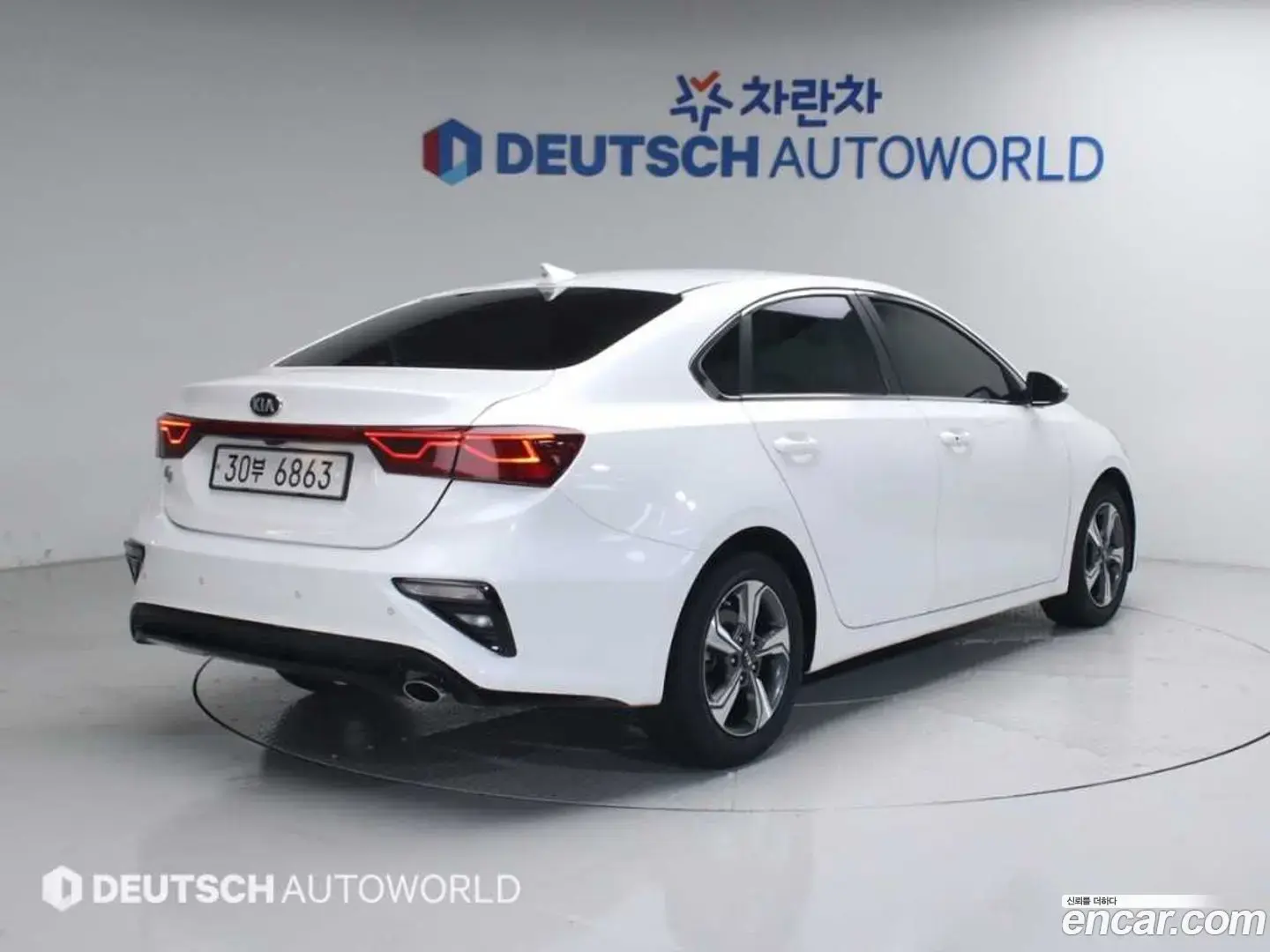 Main__Slider__Photo:K3 Kia 2018.7-1