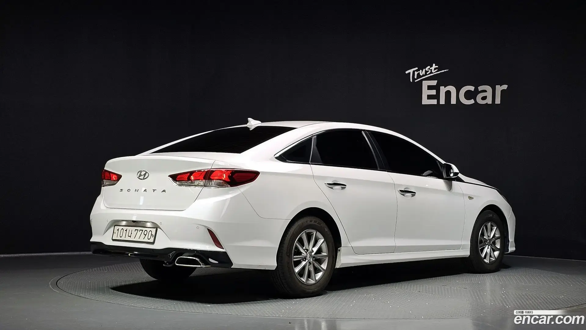 Main__Slider__Photo:Sonata Hyundai 2018.5-1