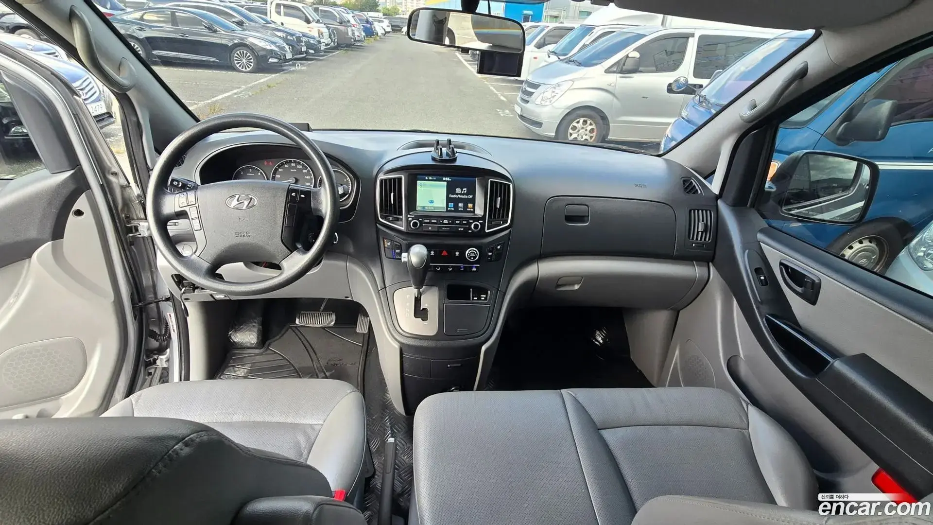 Main__Slider__Photo:Starex Hyundai 2018.11-1