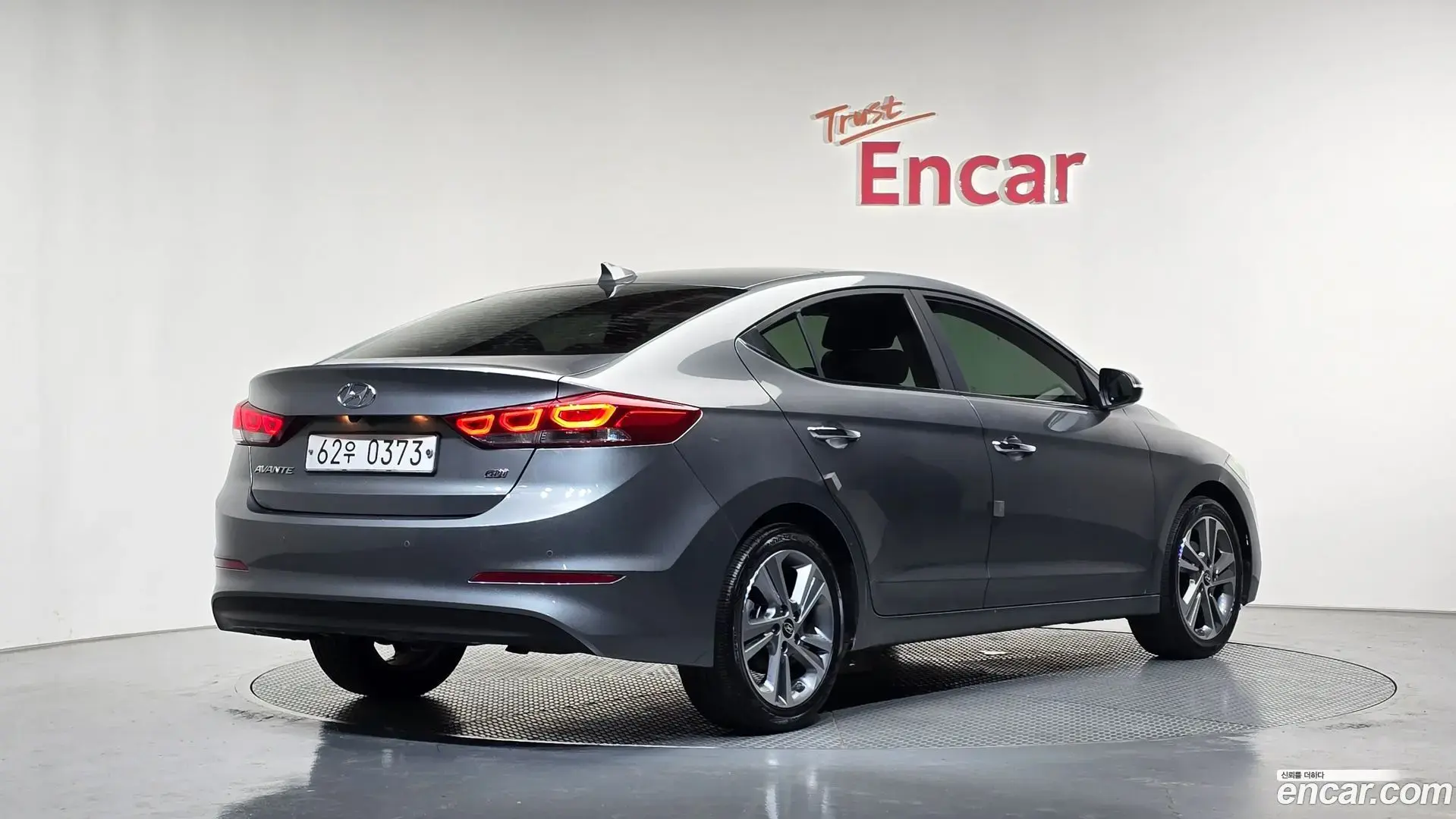 Main__Slider__Photo:AVANTE Hyundai 2016.6-1