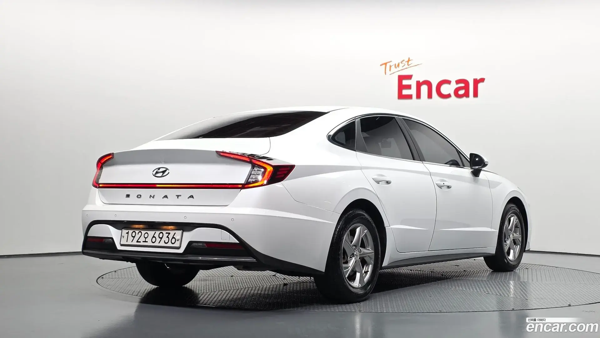 Main__Slider__Photo:Sonata Hyundai 2019.6-1
