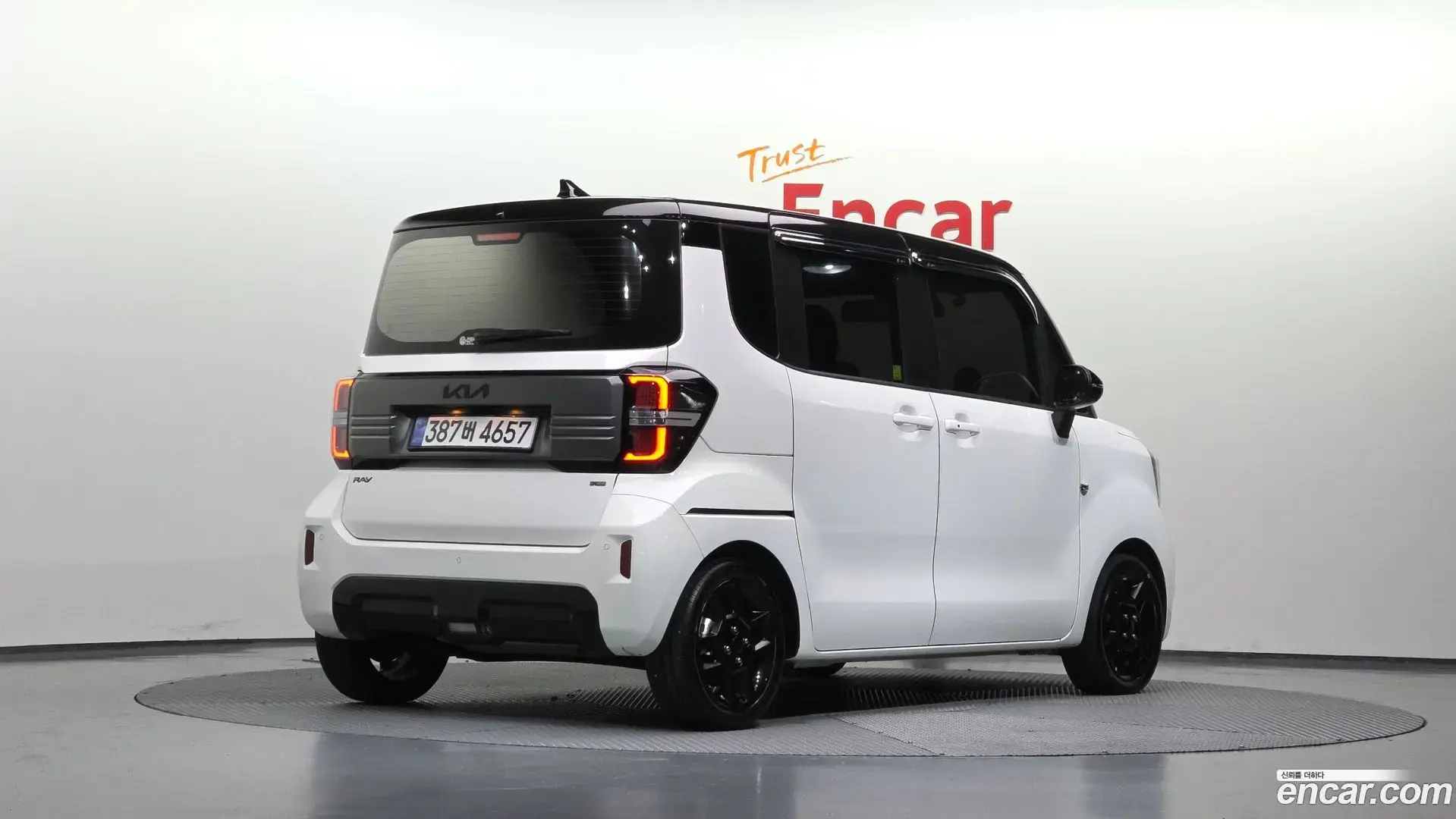 Main__Slider__Photo:RAY Kia 2025.8-1