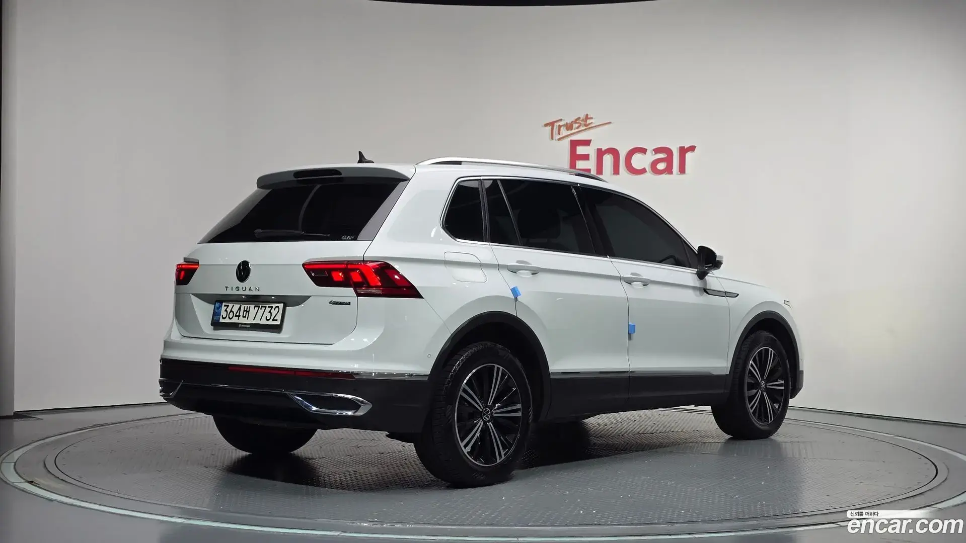 Main__Slider__Photo:Tiguan Volkswagen 2021.7-1