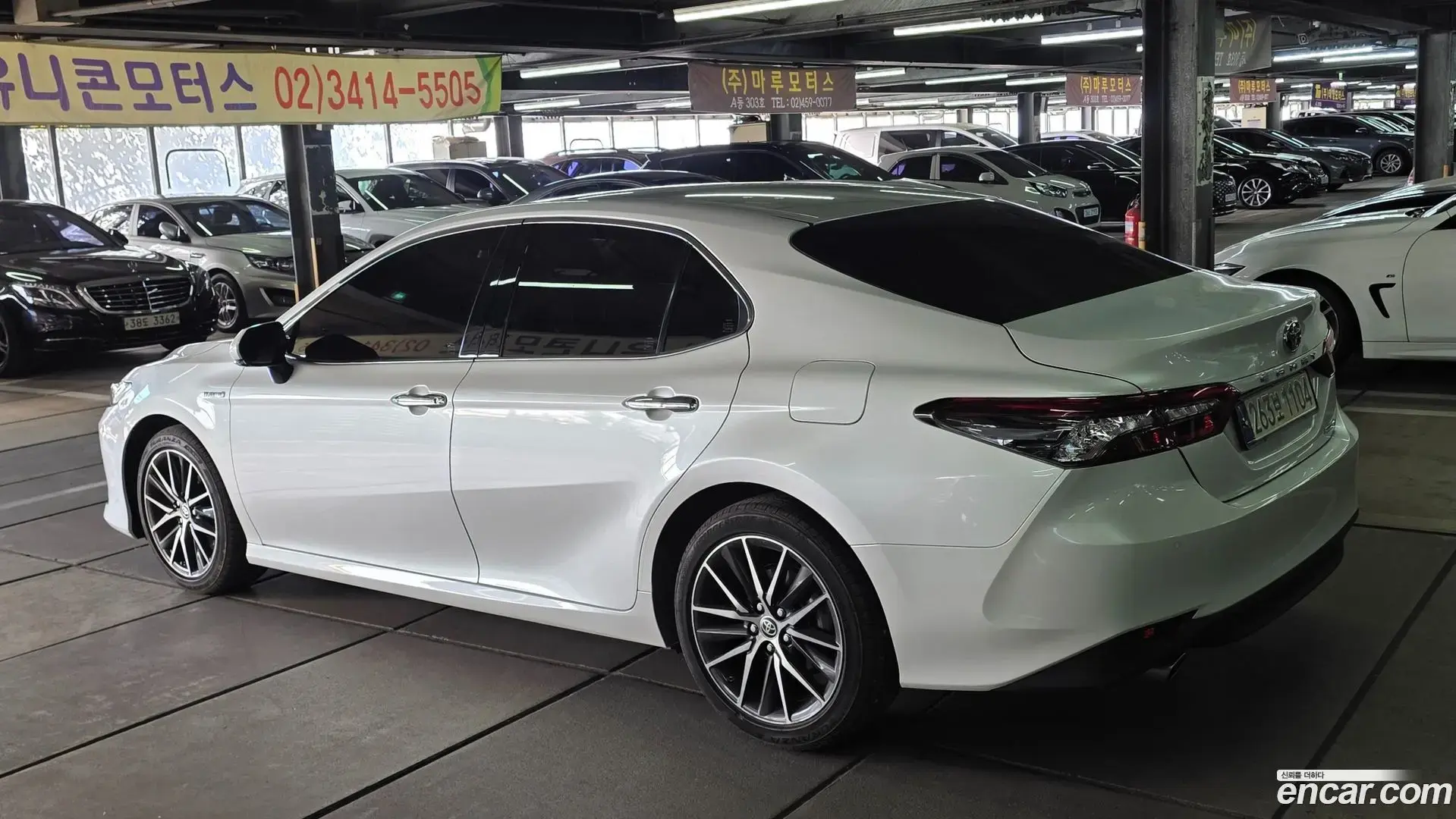 Main__Slider__Photo:Camry Toyota 2024.6-1