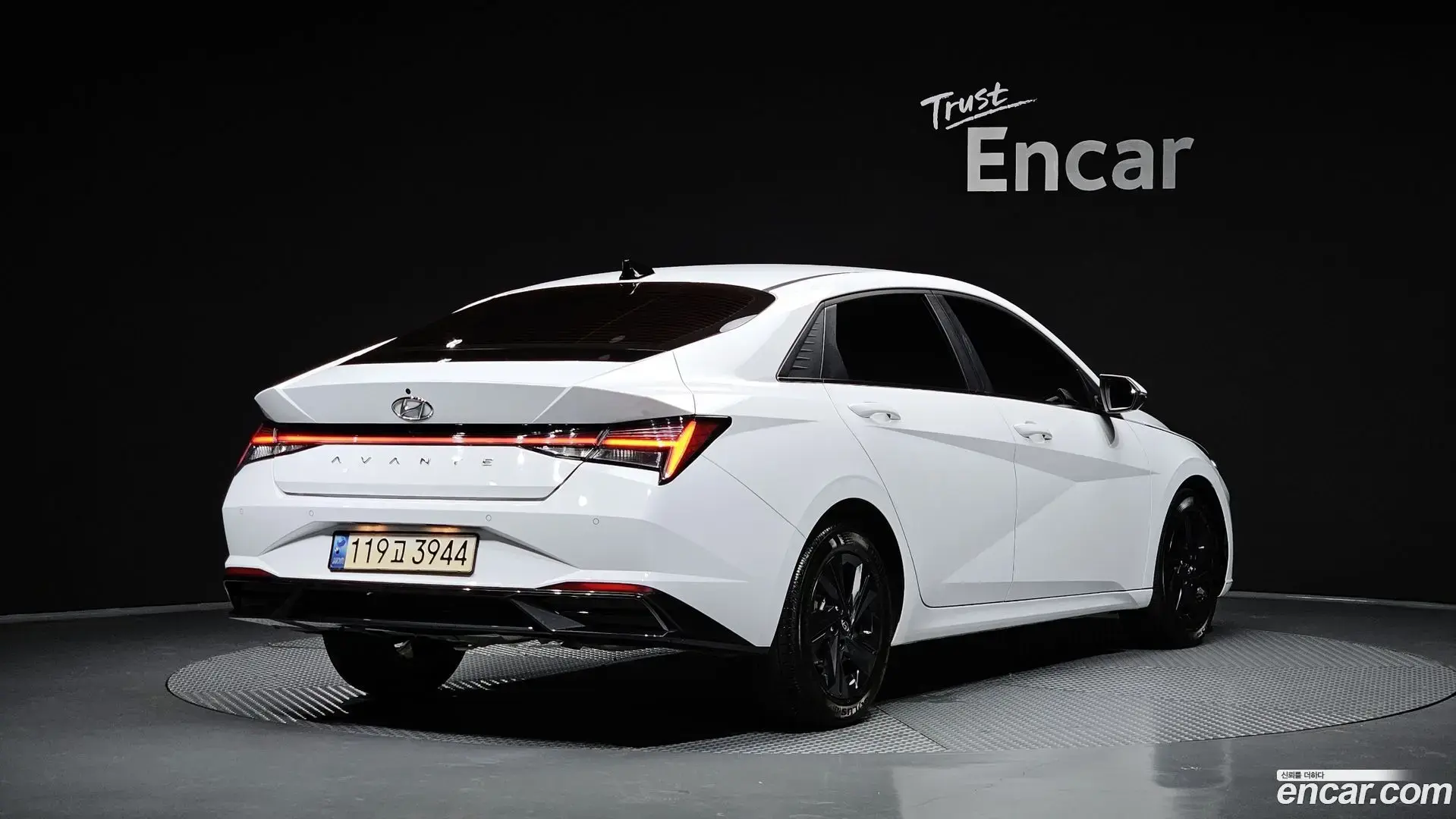 Main__Slider__Photo:AVANTE Hyundai 2023.2-1
