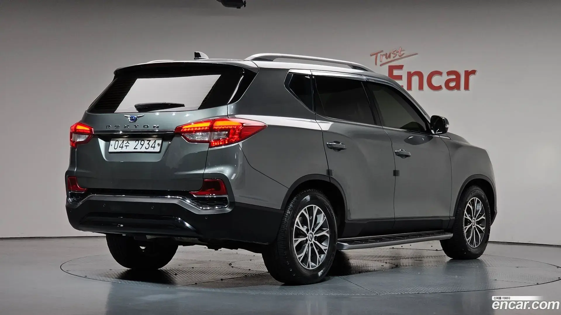 Main__Slider__Photo:Rexton KG Mobility 2018.11-1