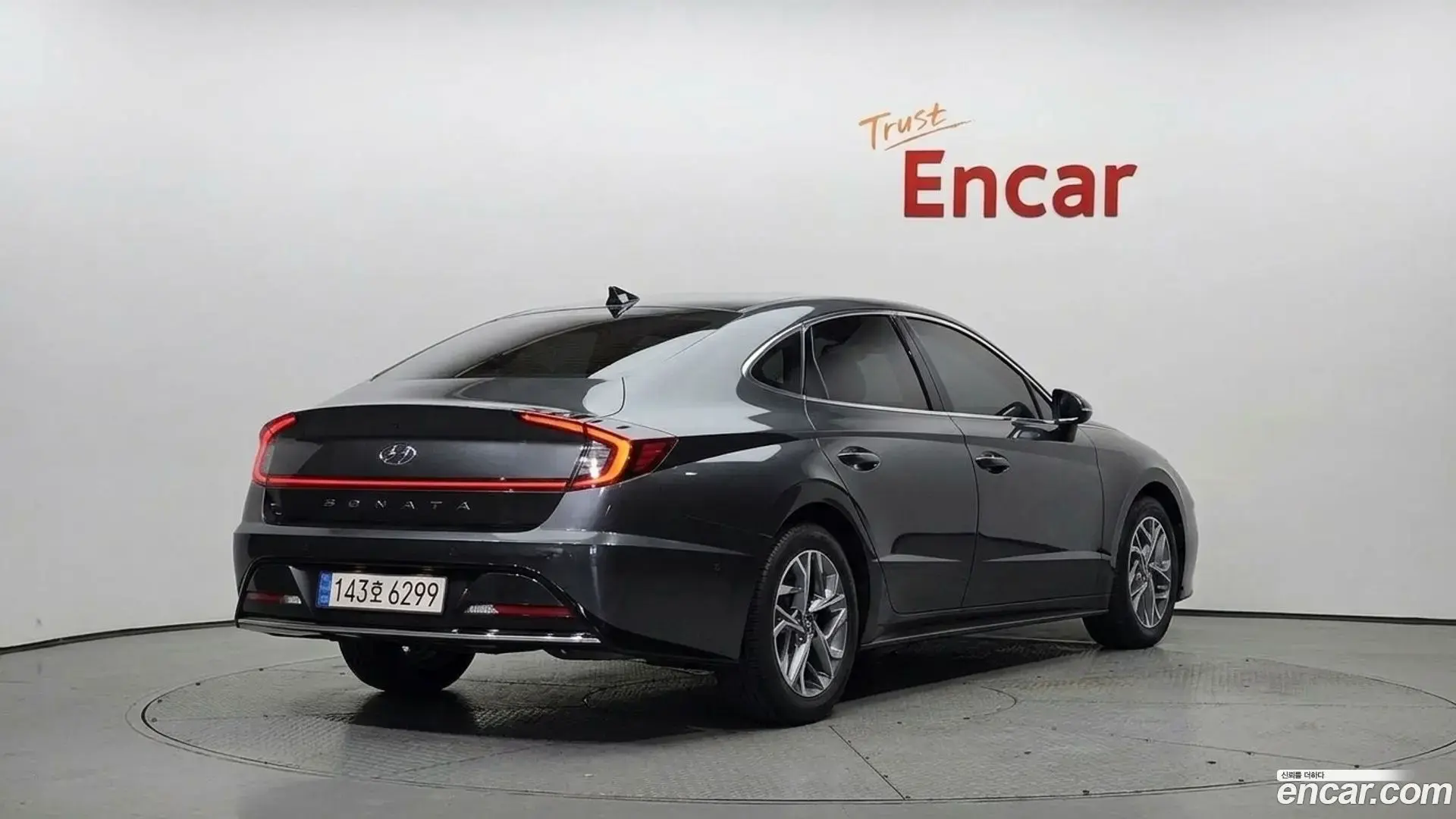 Main__Slider__Photo:Sonata Hyundai 2021.9-1