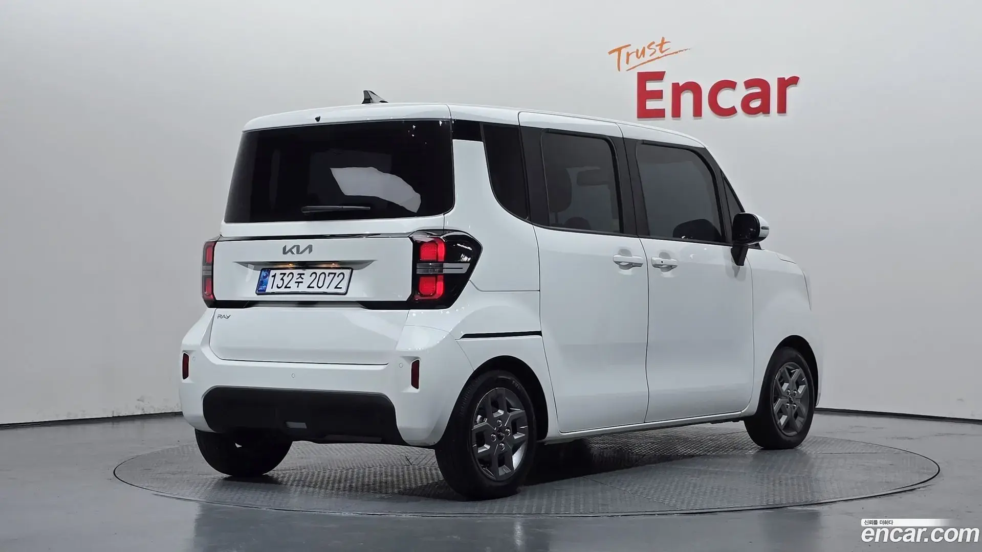 Main__Slider__Photo:RAY Kia 2023.1-1