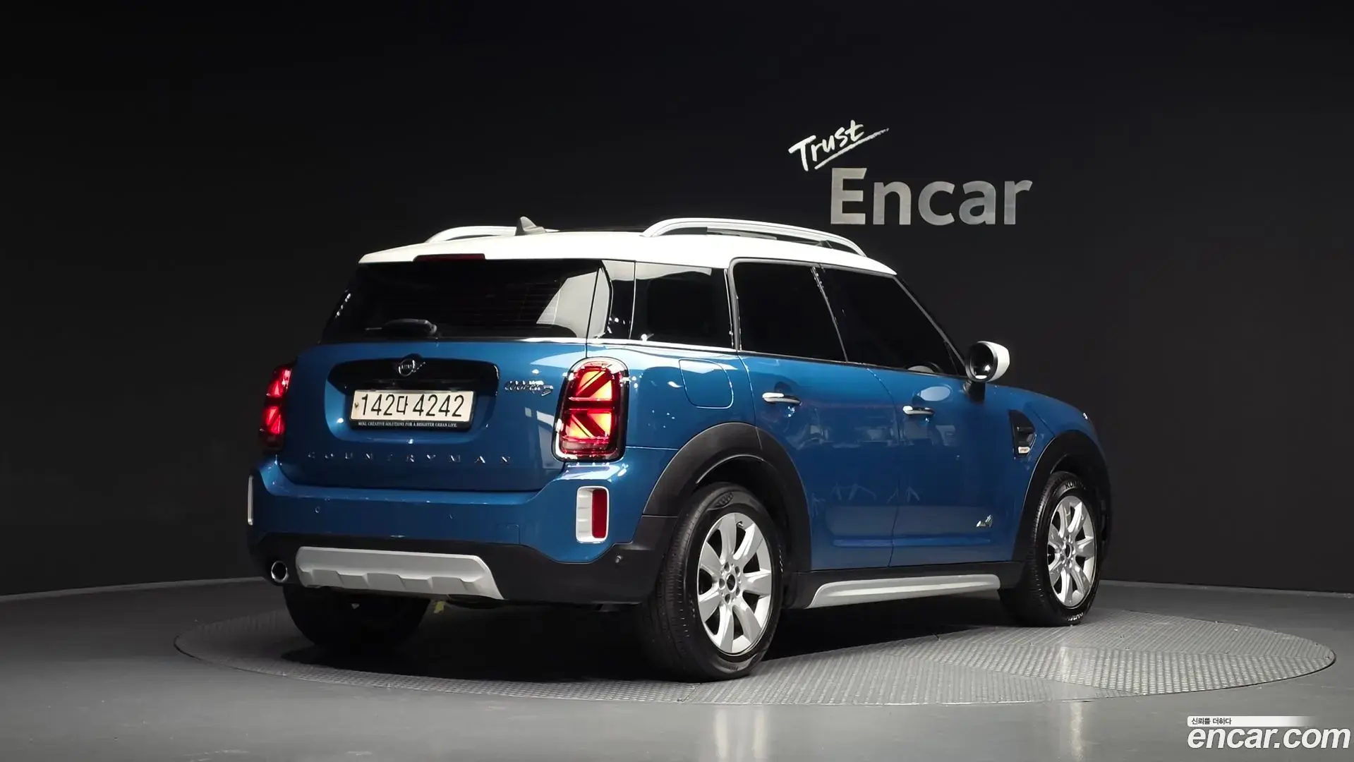 Main__Slider__Photo:Countryman Mini 2021.7-1