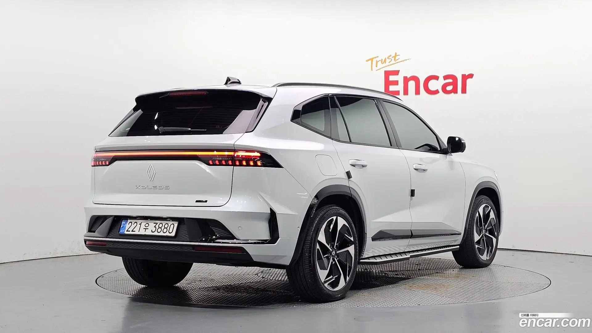 Main__Slider__Photo:Grand Koleos Renault Korea 2025.0-1