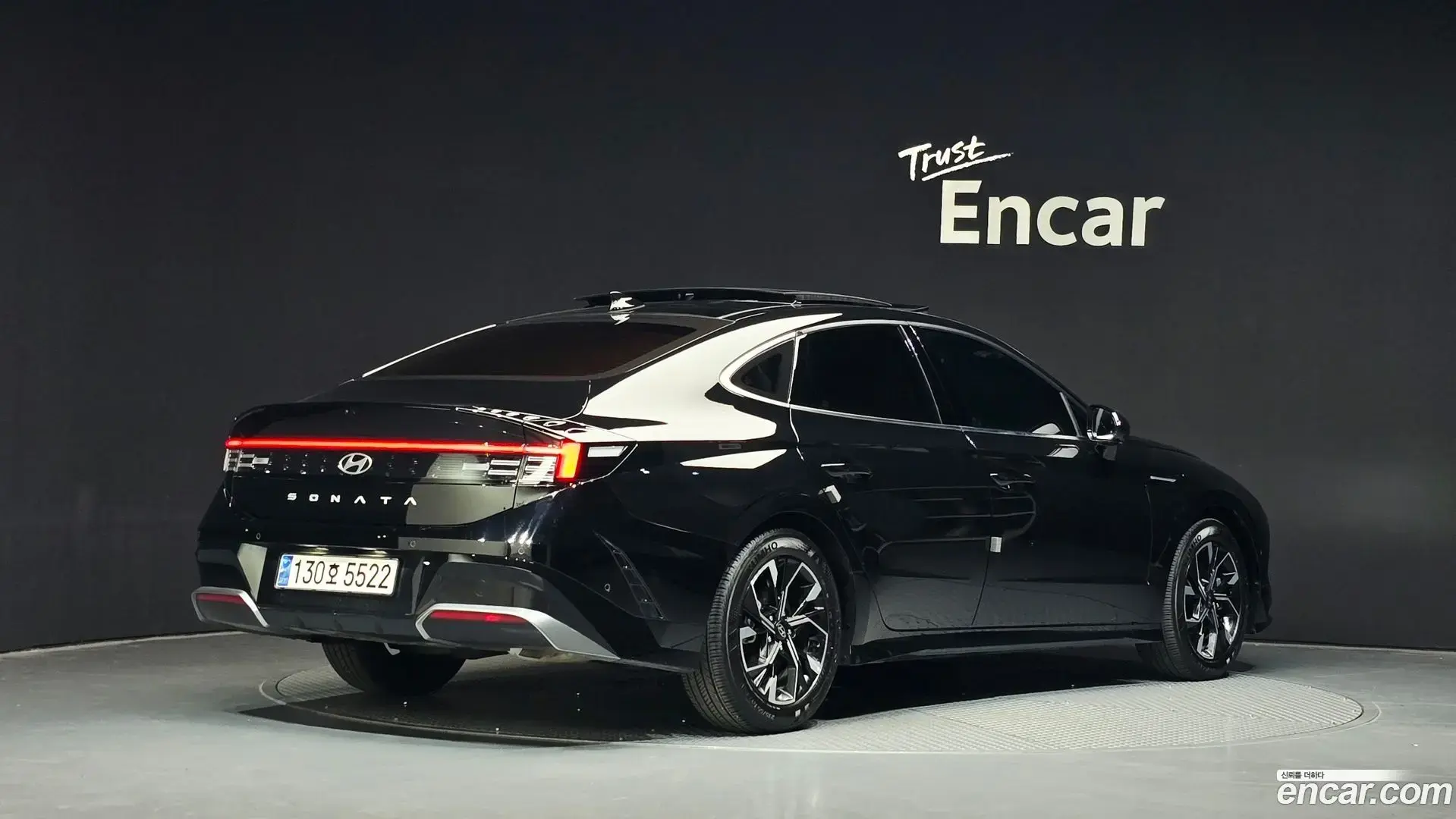 Main__Slider__Photo:Sonata Hyundai 2023.10-1