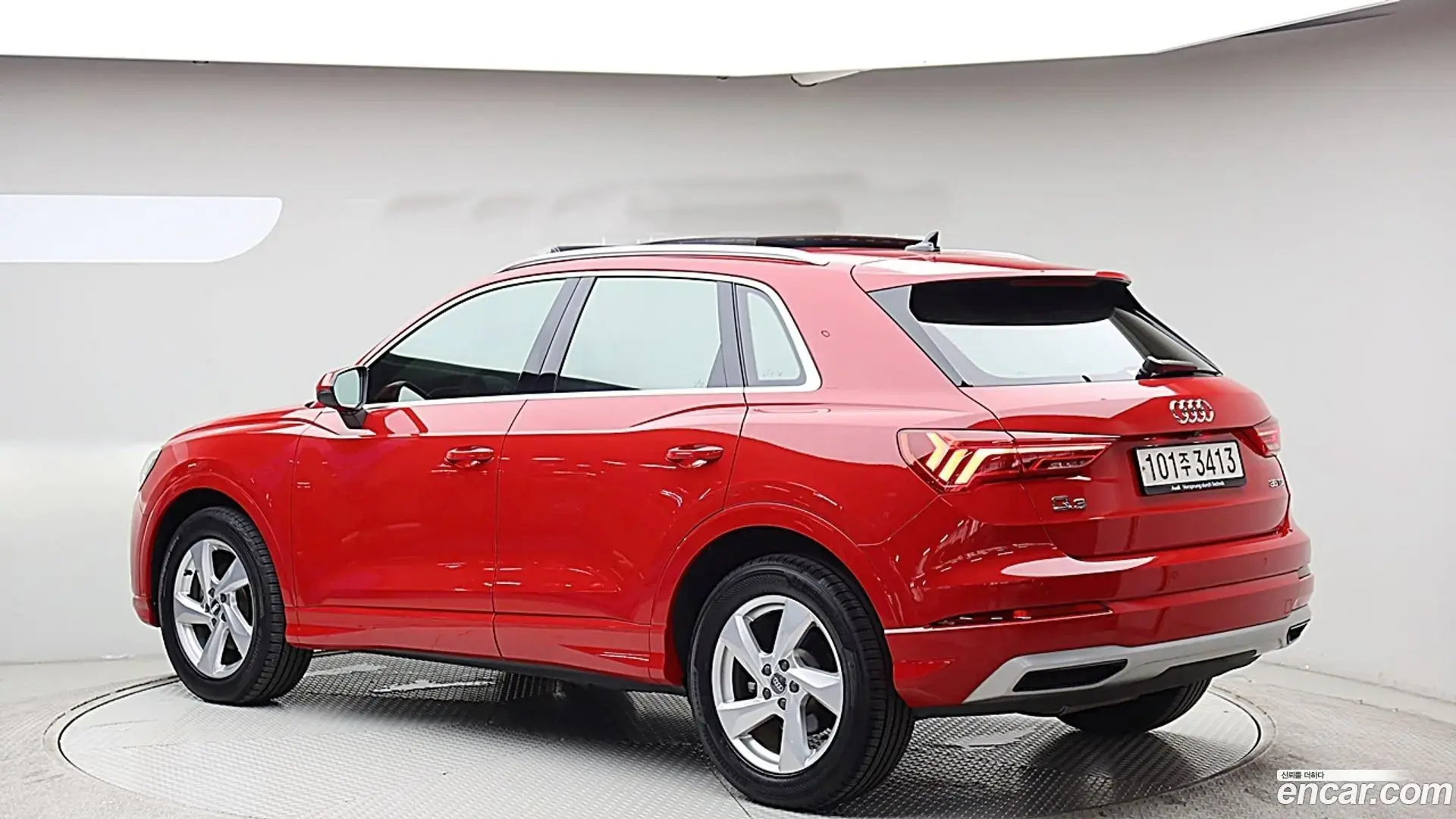 Main__Slider__Photo:Q3 Audi 2020.11-1
