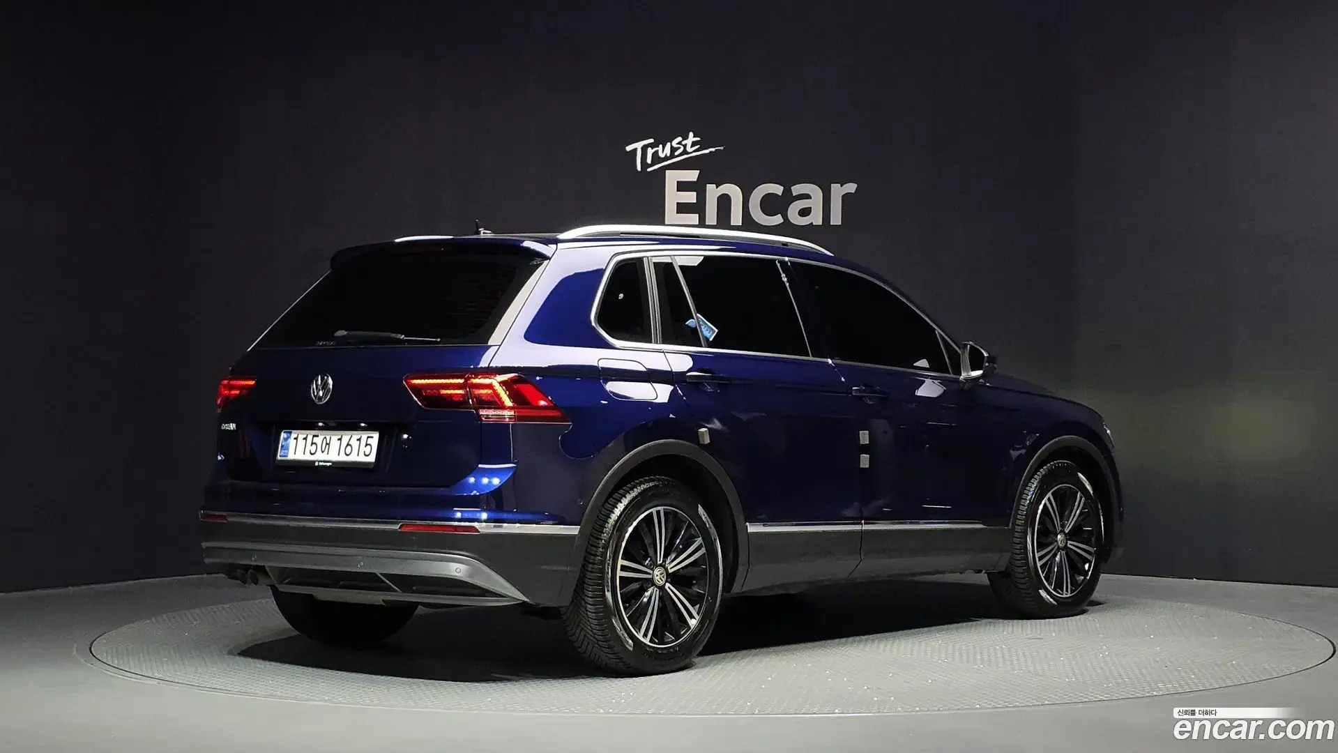 Main__Slider__Photo:Tiguan Volkswagen 2020.7-1