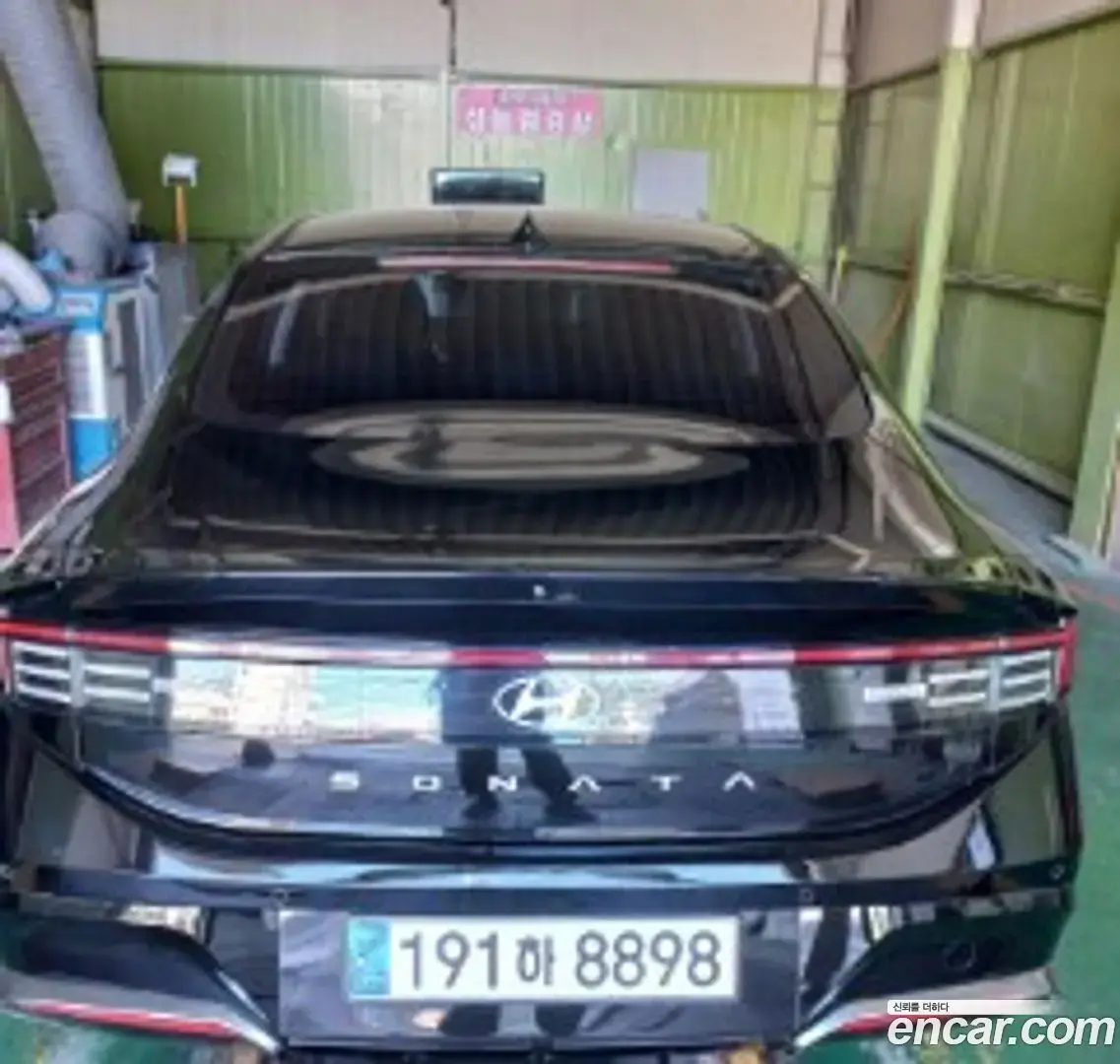 Main__Slider__Photo:Sonata Hyundai 2023.5-1