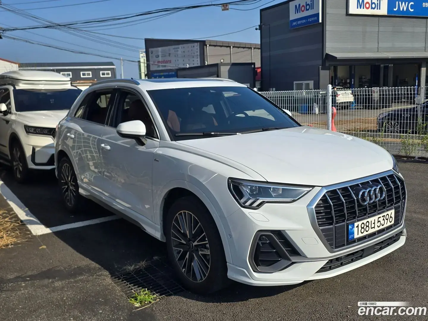 Main__Slider__Photo:Q3 Audi 2022.6-1