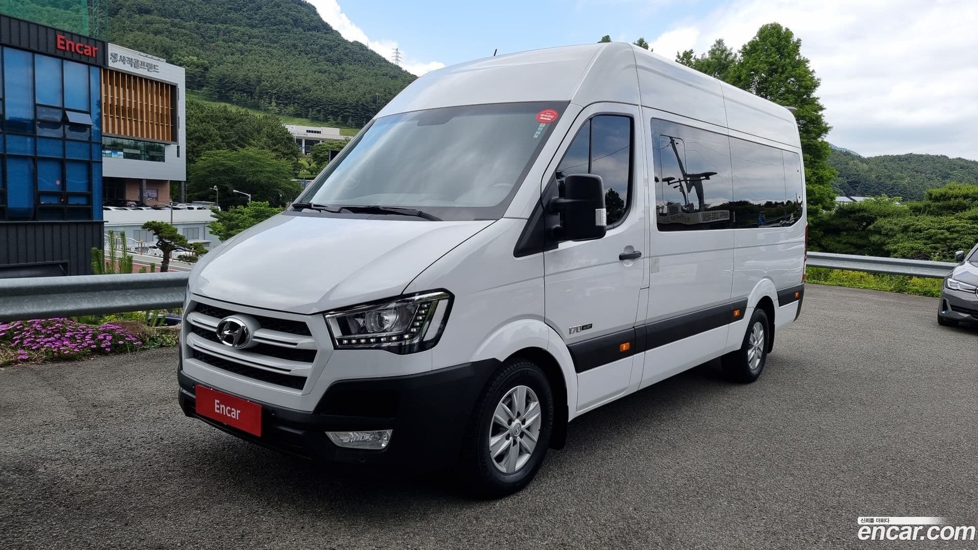 Main__Slider__Photo:Solati Hyundai 2016.5-0