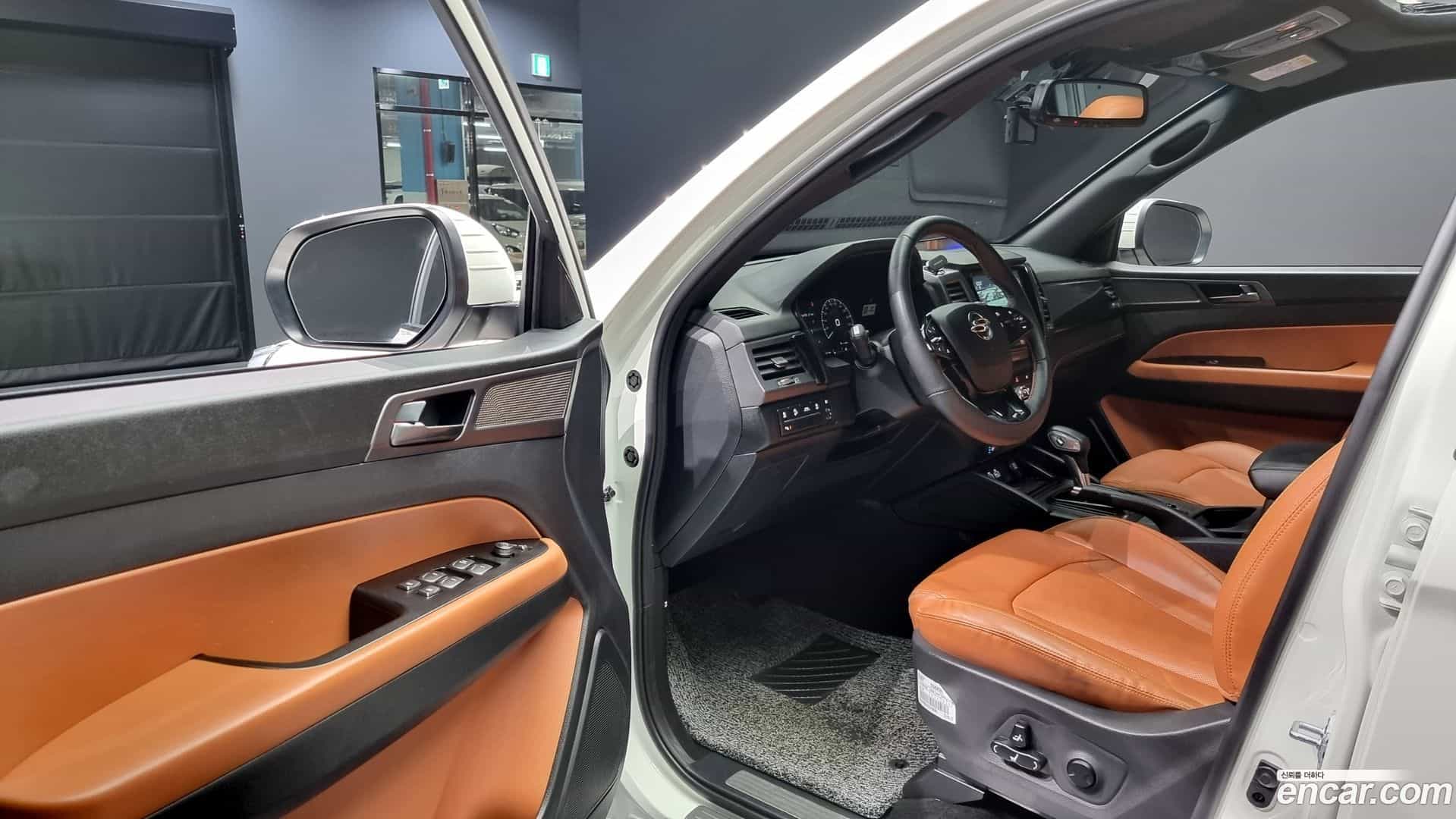 Rexton KG Mobility 2022.4-OPTION-015