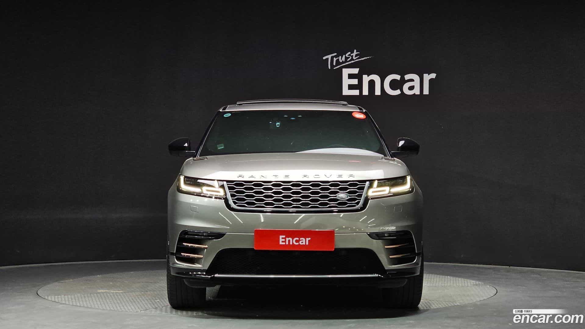 Range Rover Velar Land Rover 2018.5-OUTER-003