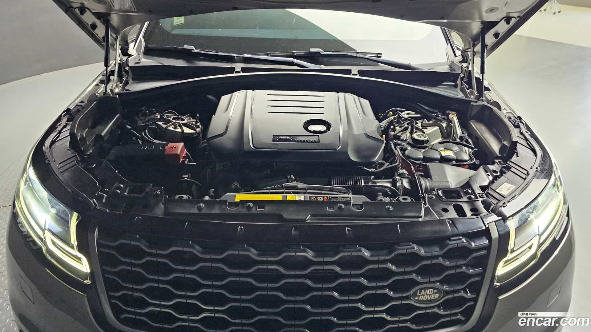 Range Rover Velar Land Rover 2018.5-INNER-006