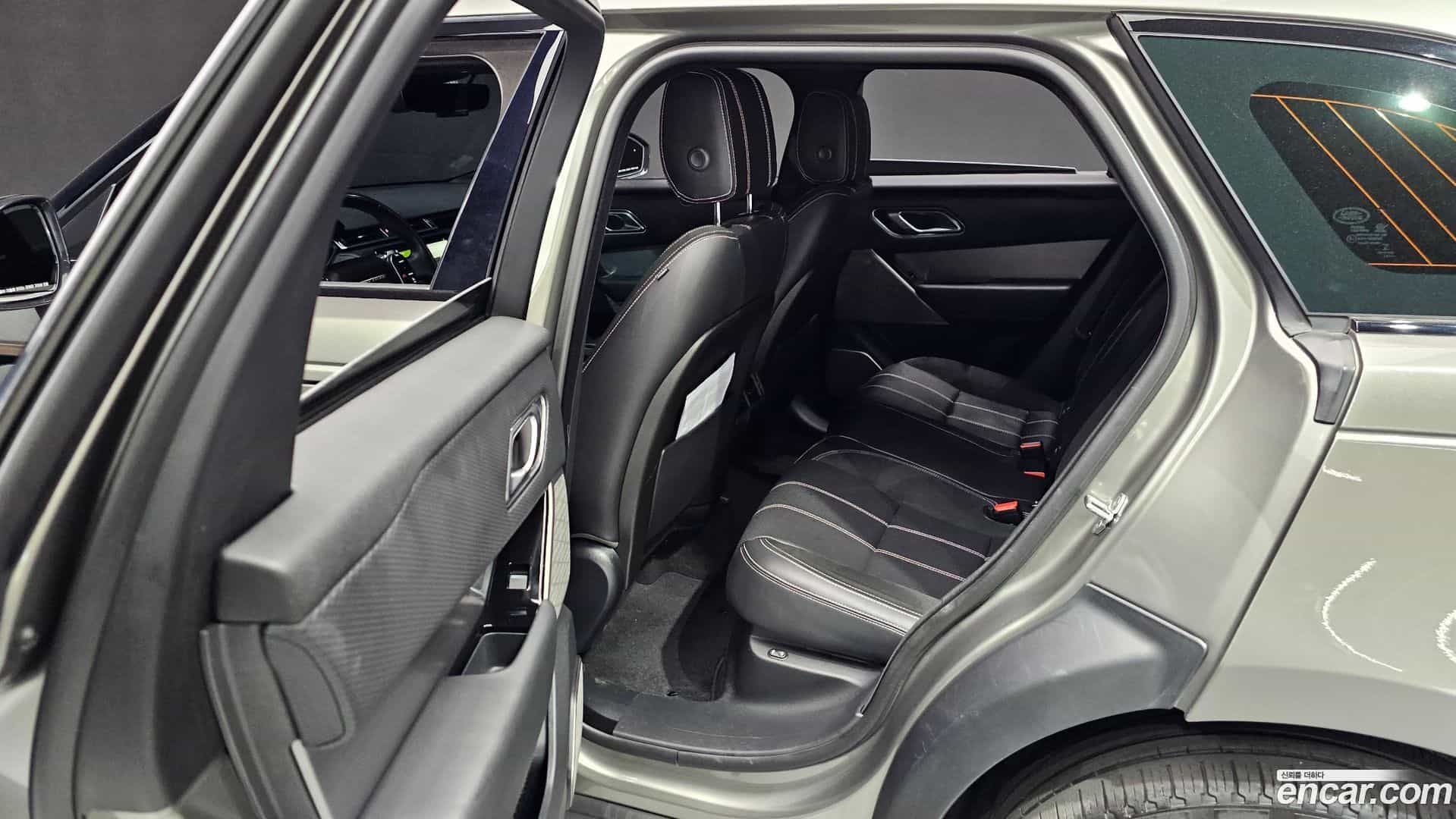 Range Rover Velar Land Rover 2018.5-OPTION-016