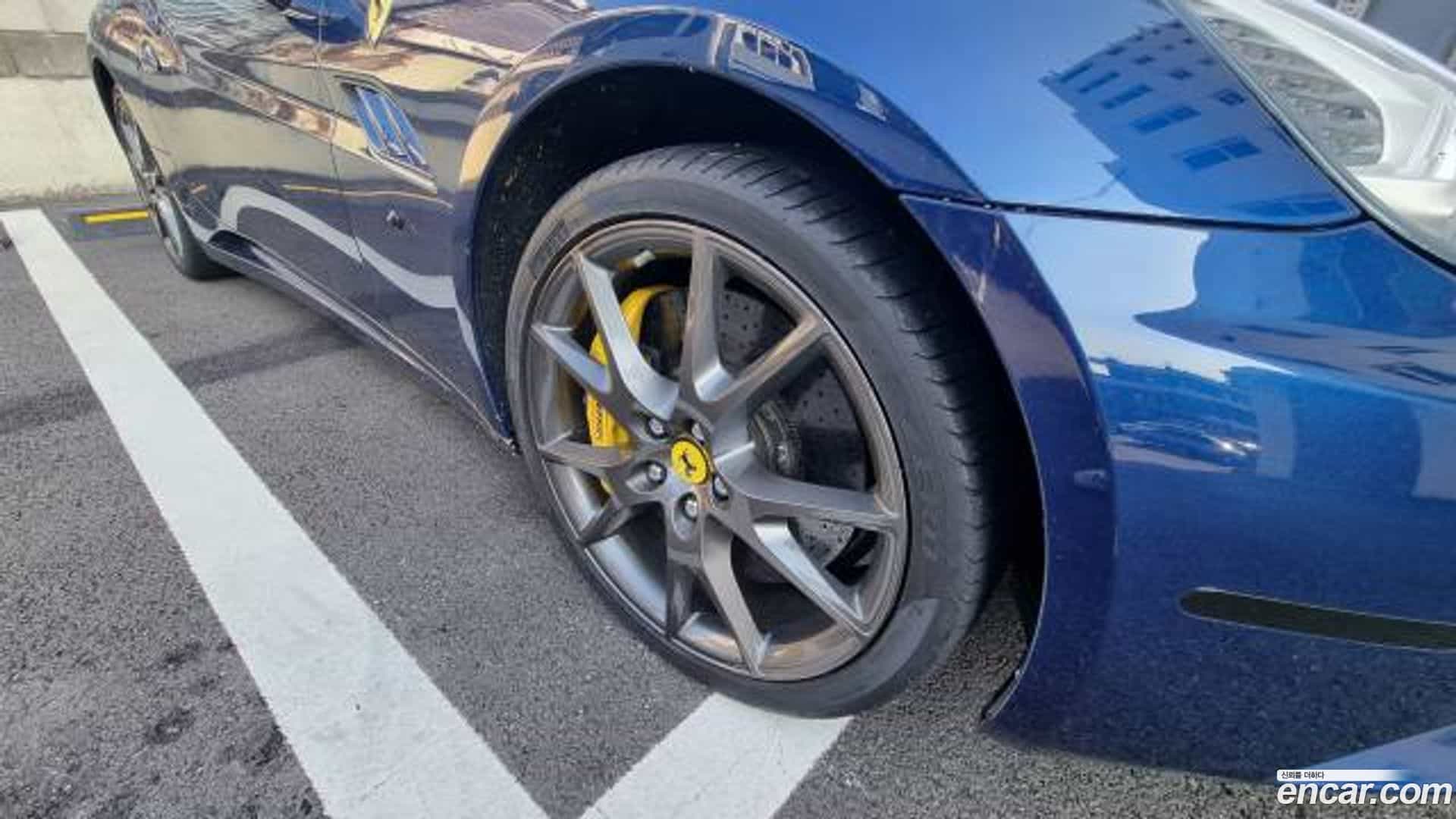 California Ferrari 2010.6-OUTER-005