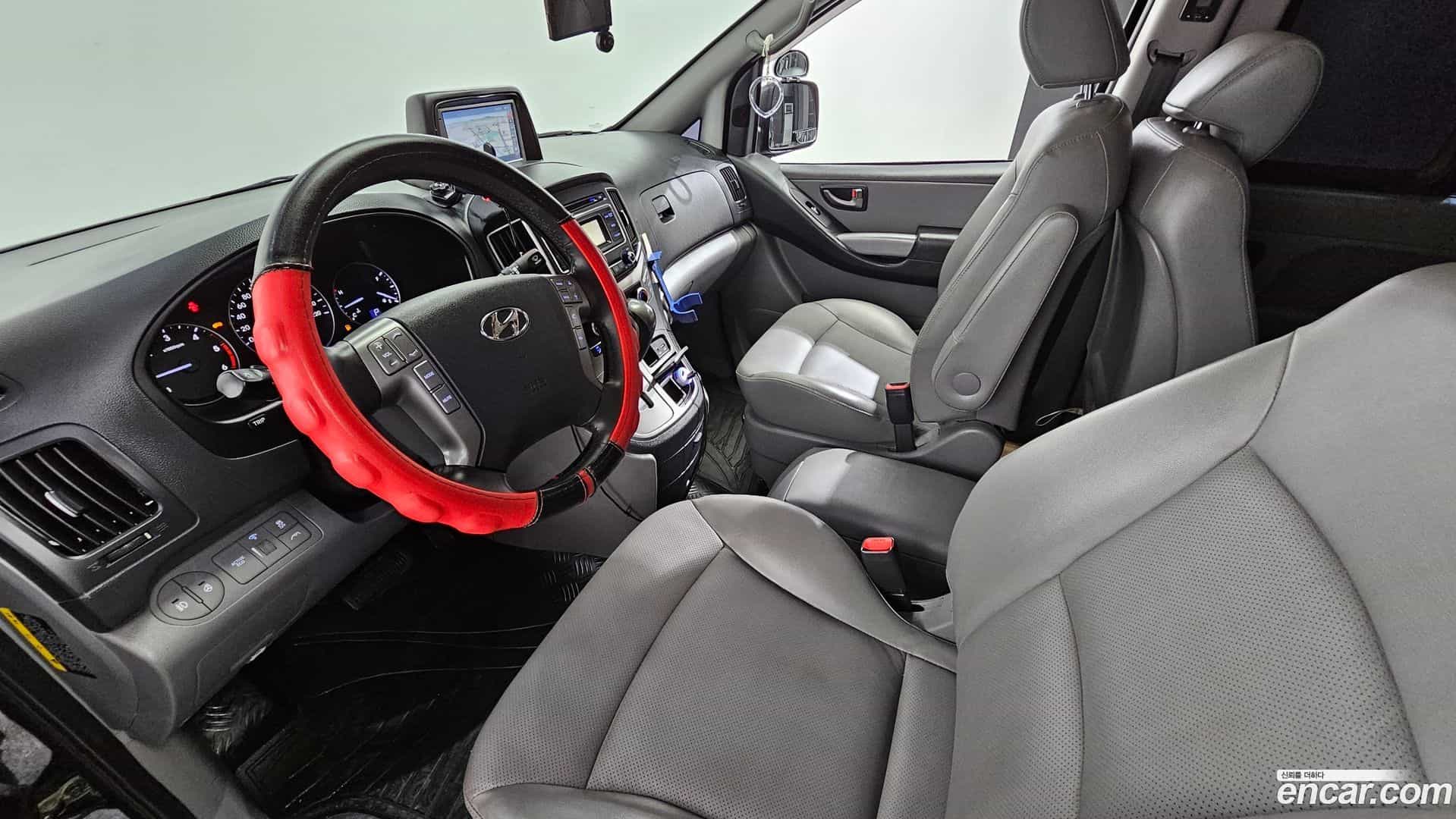 Starex Hyundai 2018.4-INNER-007