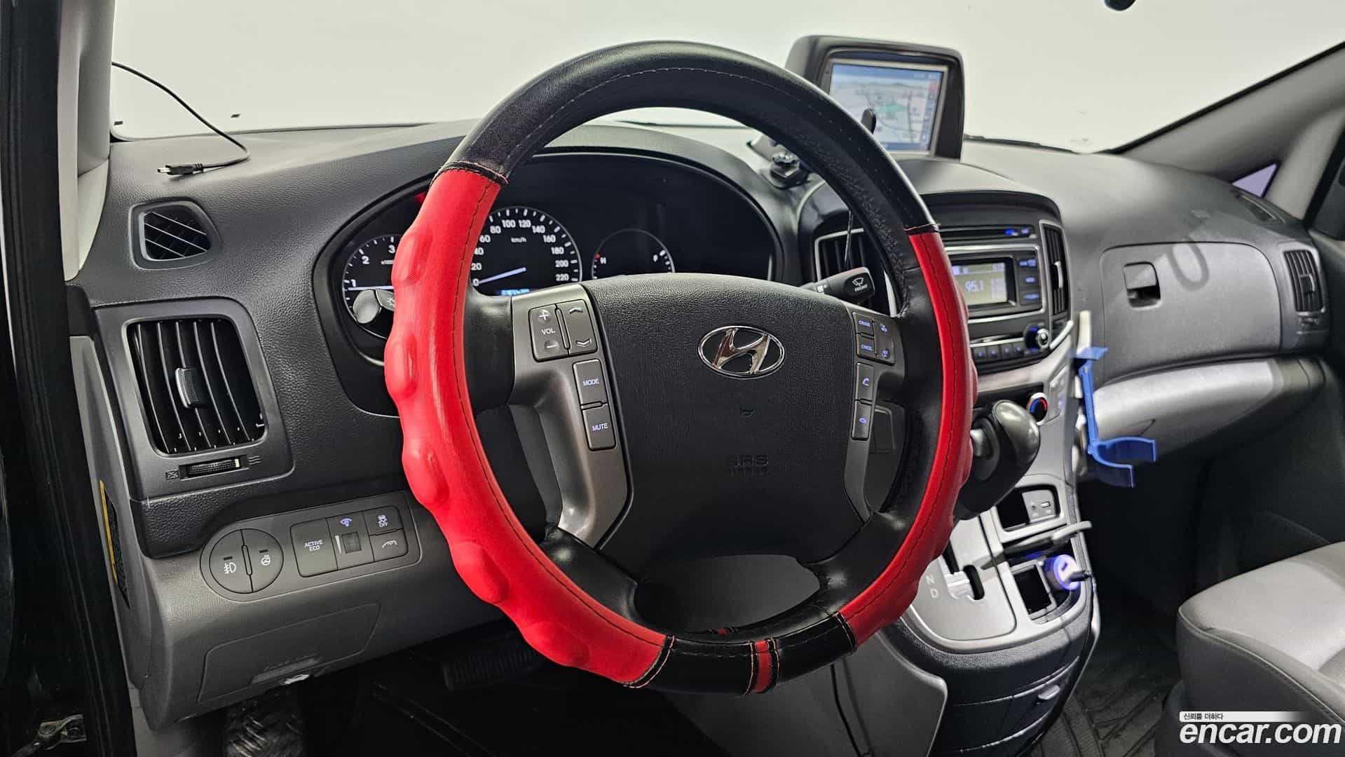 Starex Hyundai 2018.4-OPTION-017