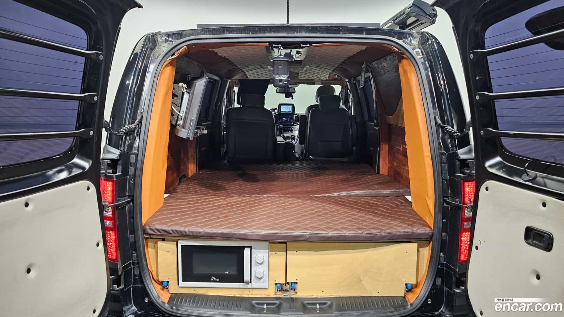 Starex Hyundai 2018.4-OPTION-023