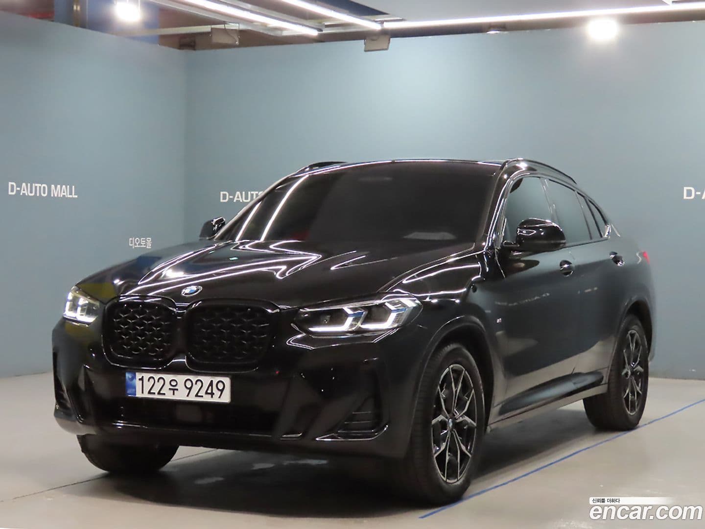 Main__Slider__Photo:X4 BMW 2023.10-0