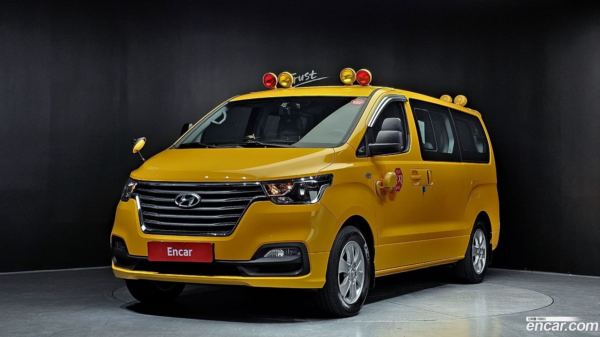 Main__Slider__Photo:Starex Hyundai 2019.10-0