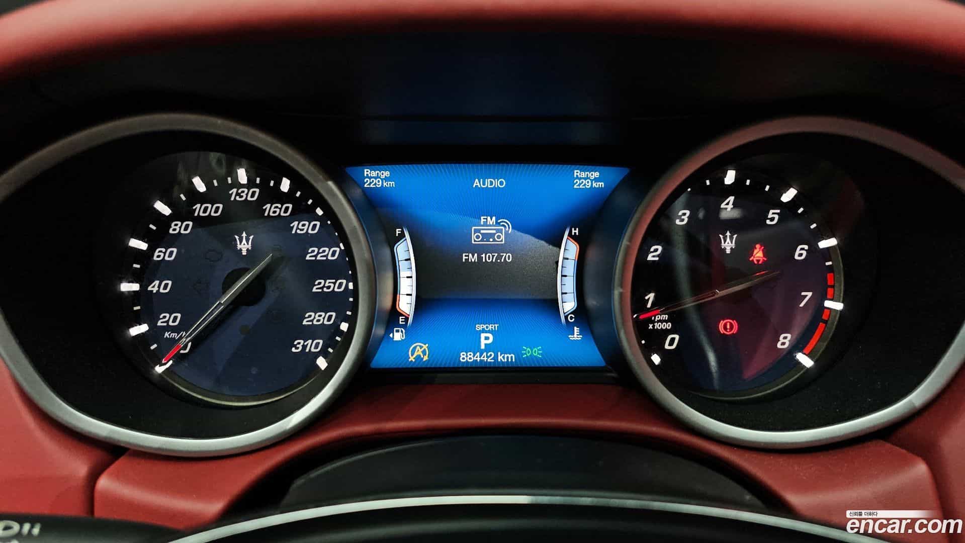 Ghibli Maserati 2019.8-INNER-008