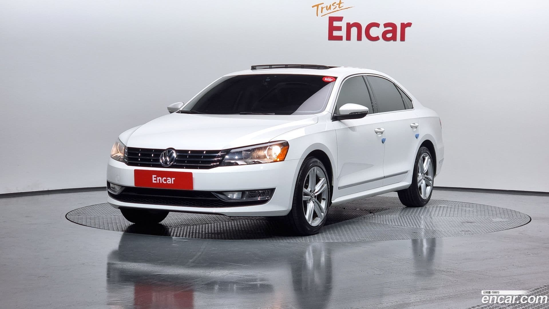 Main__Slider__Photo:Passat Volkswagen 2015.7-0