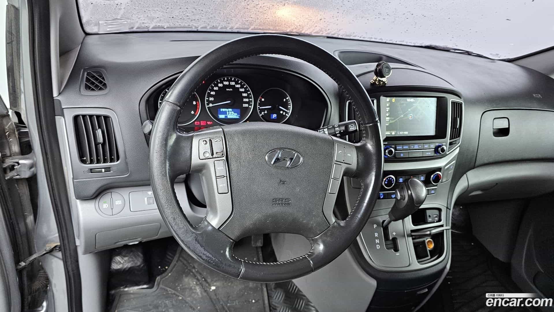 Starex Hyundai 2018.4-OPTION-016