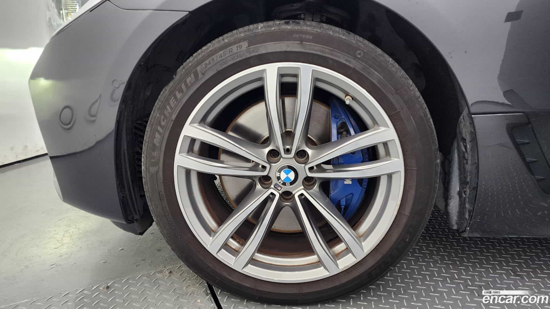 Gran Turismo BMW 2019.9-OUTER-005