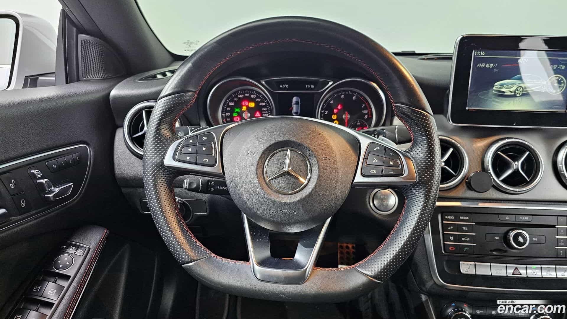 CLA-Class Mercedes-Benz 2018.5-OPTION-017