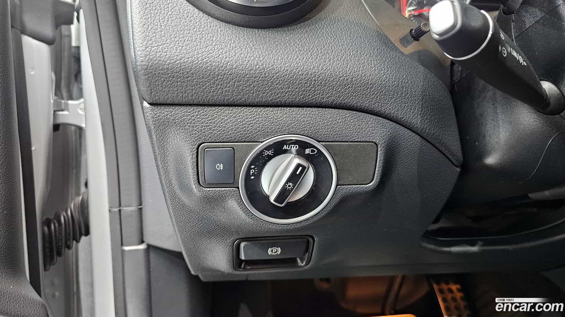 CLA-Class Mercedes-Benz 2018.5-OPTION-022