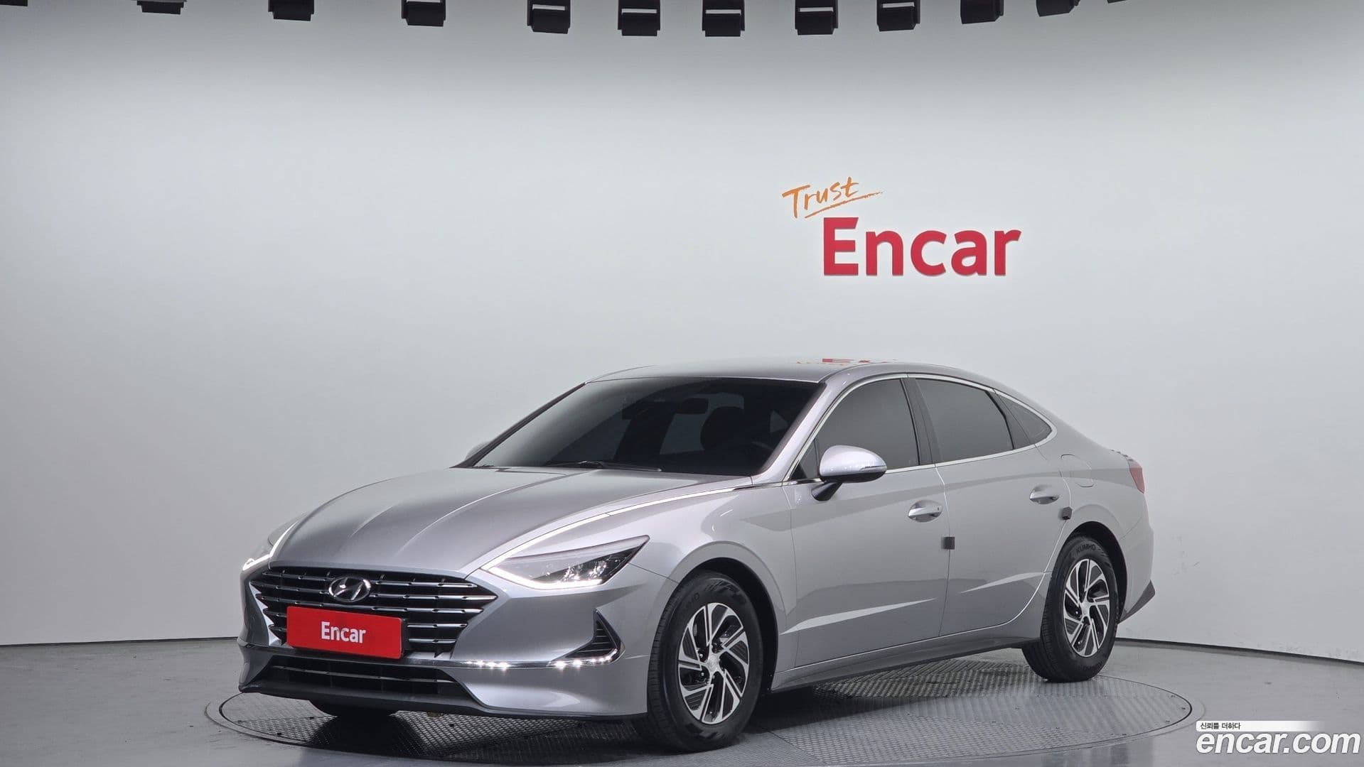 Main__Slider__Photo:Sonata Hyundai 2021.2-0