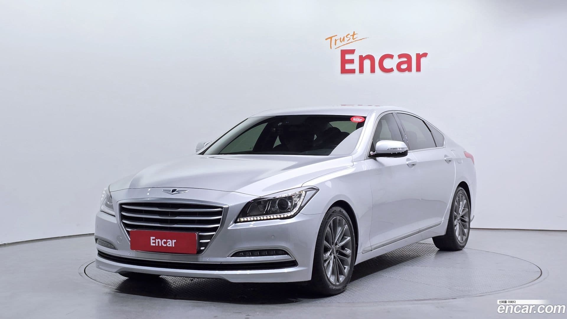 Main__Slider__Photo:Genesis Hyundai 2014.6-0
