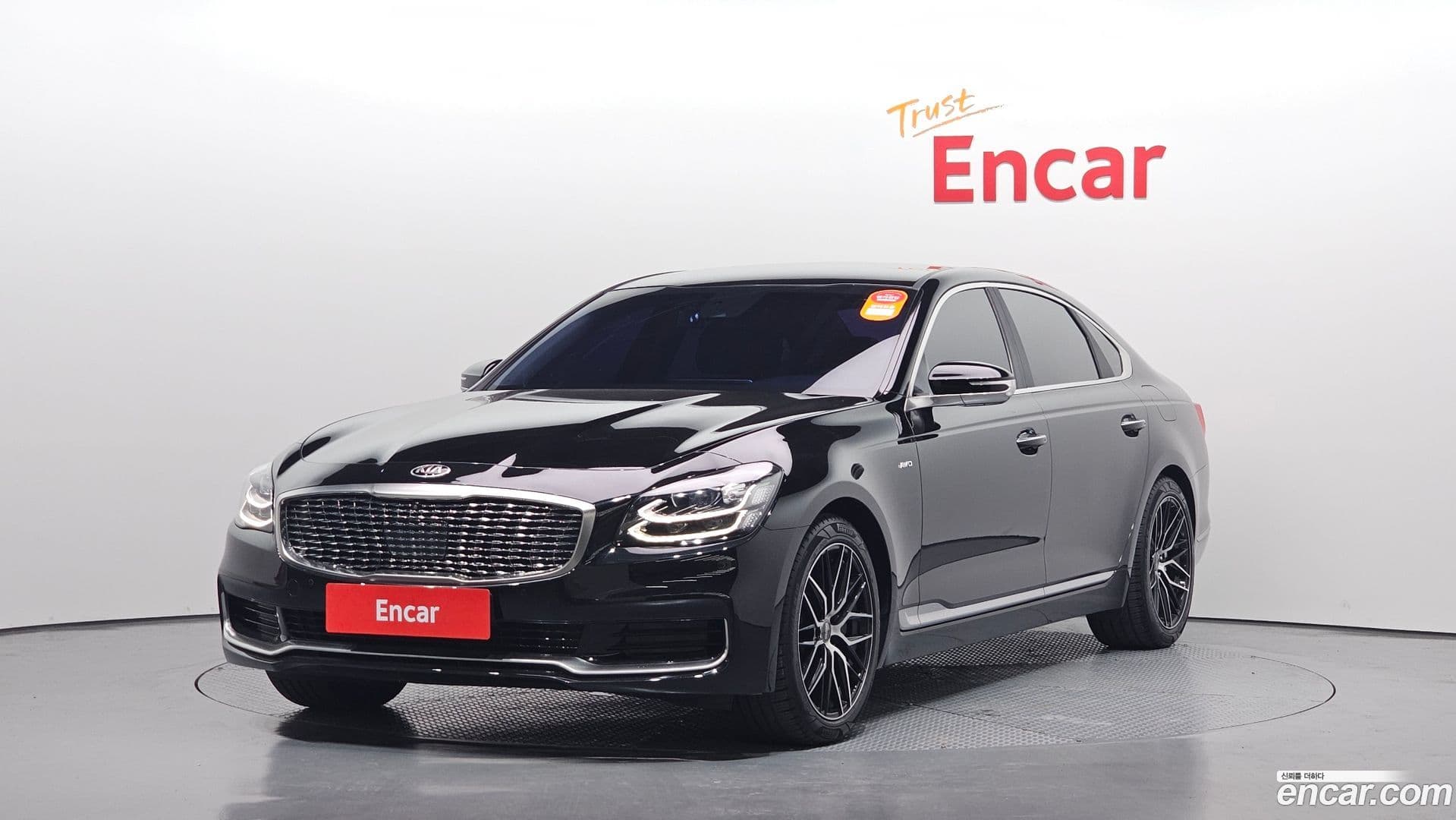 Main__Slider__Photo:K9 Kia 2018.3-0