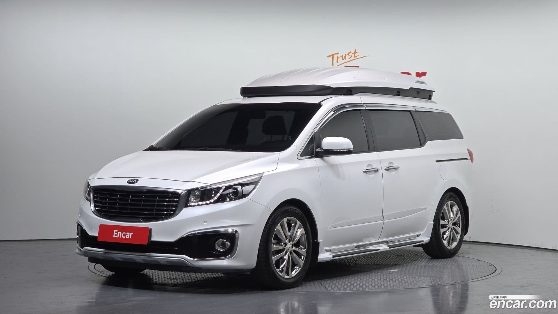 Main__Slider__Photo:Canival Kia 2015.11-0