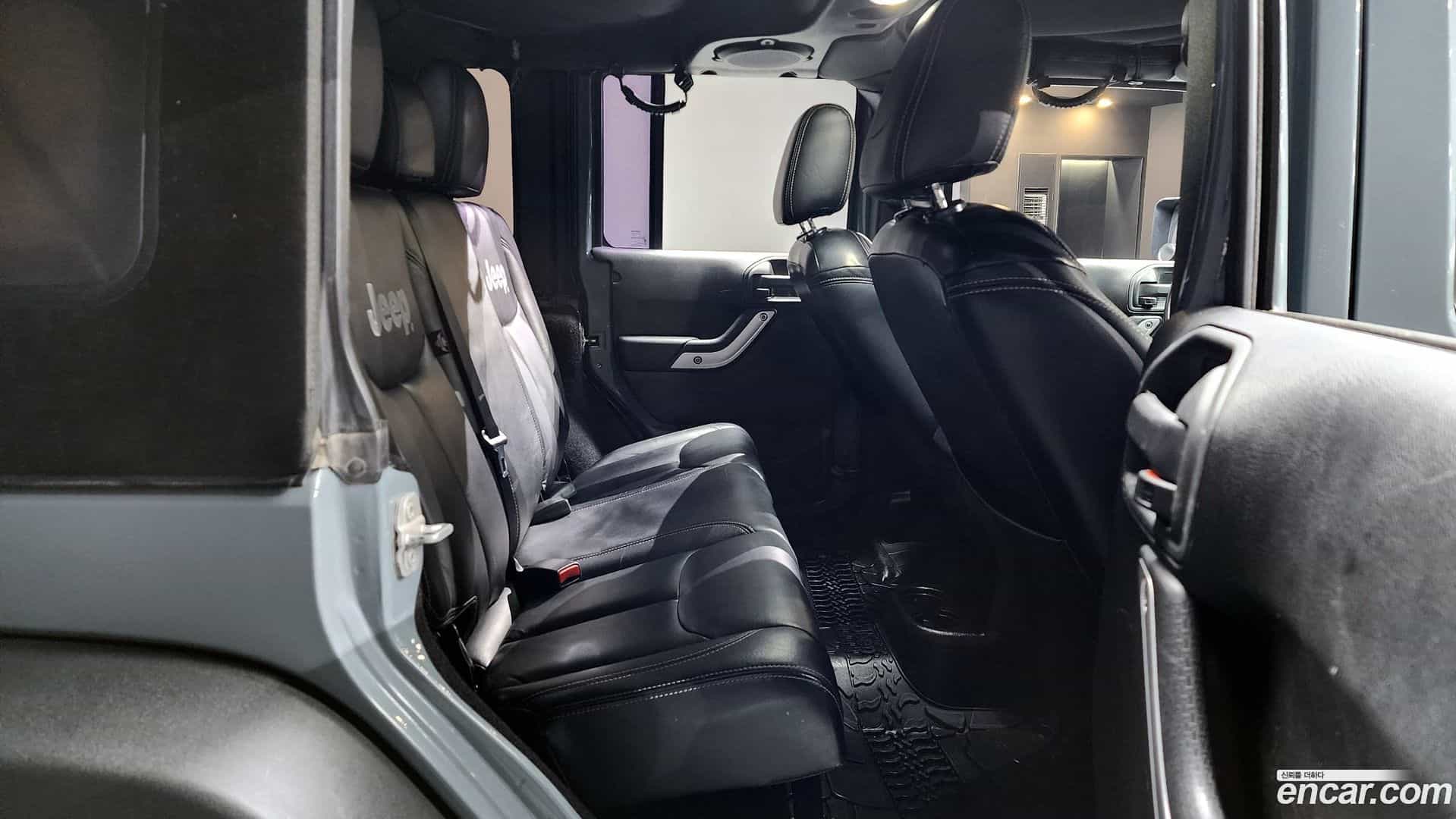 Wrangler Jeep 2013.11-OPTION-016